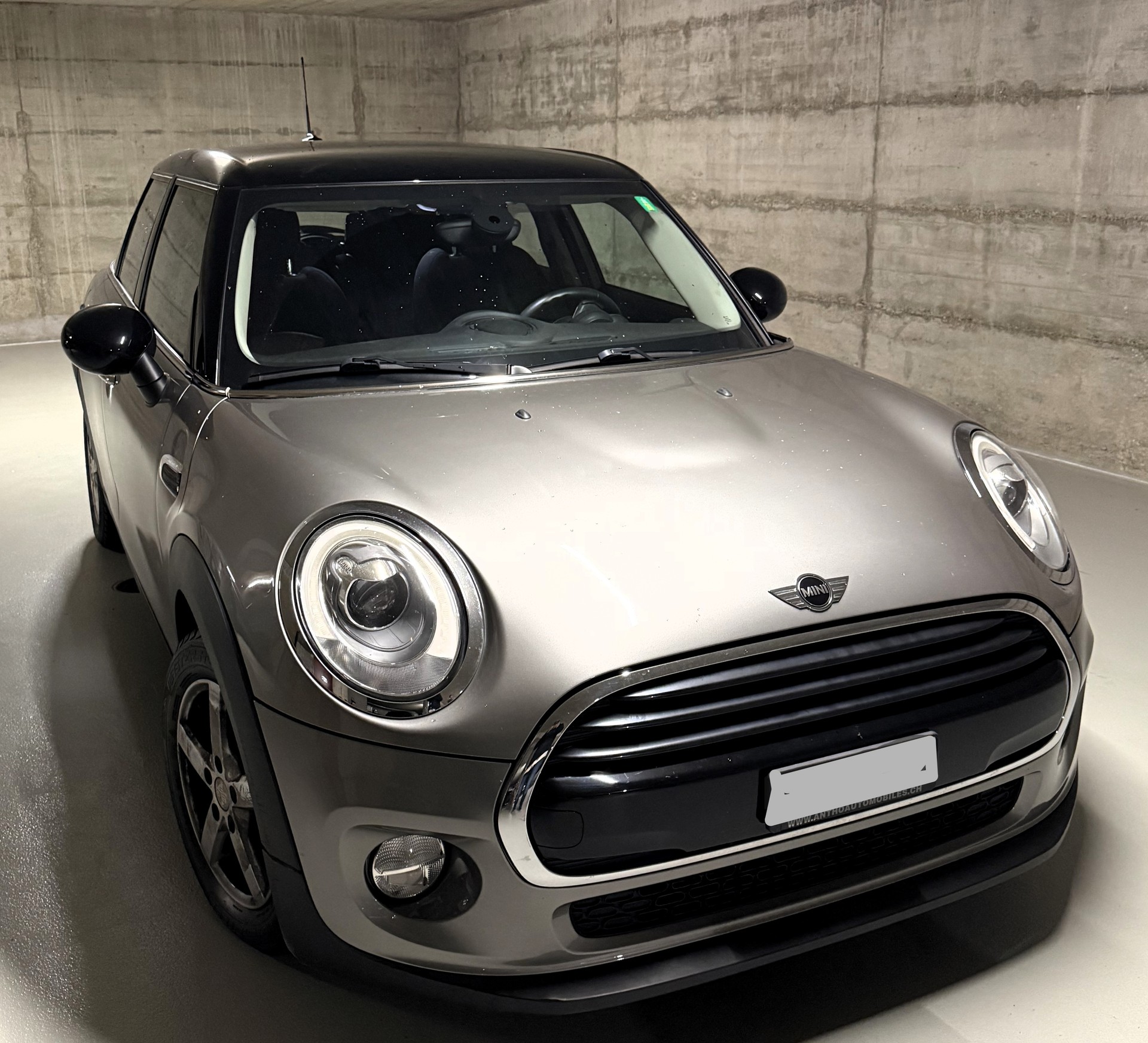 MINI 1.5i Cooper Steptronic-image-2