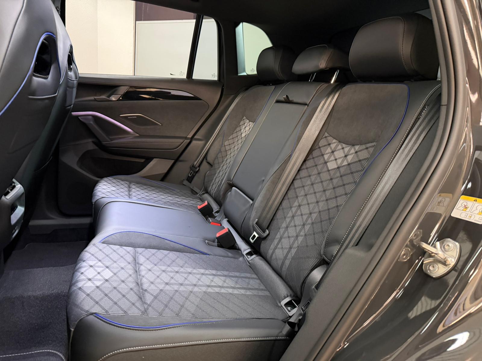VW Tiguan 2.0 TSI DSG R-Line 4Motion-image-9