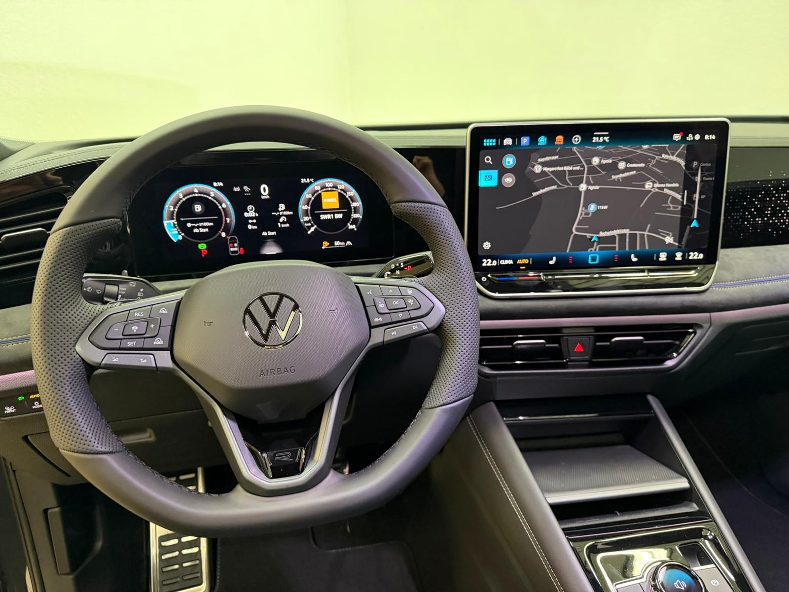 VW Tiguan 2.0 TSI DSG R-Line 4Motion-image-6