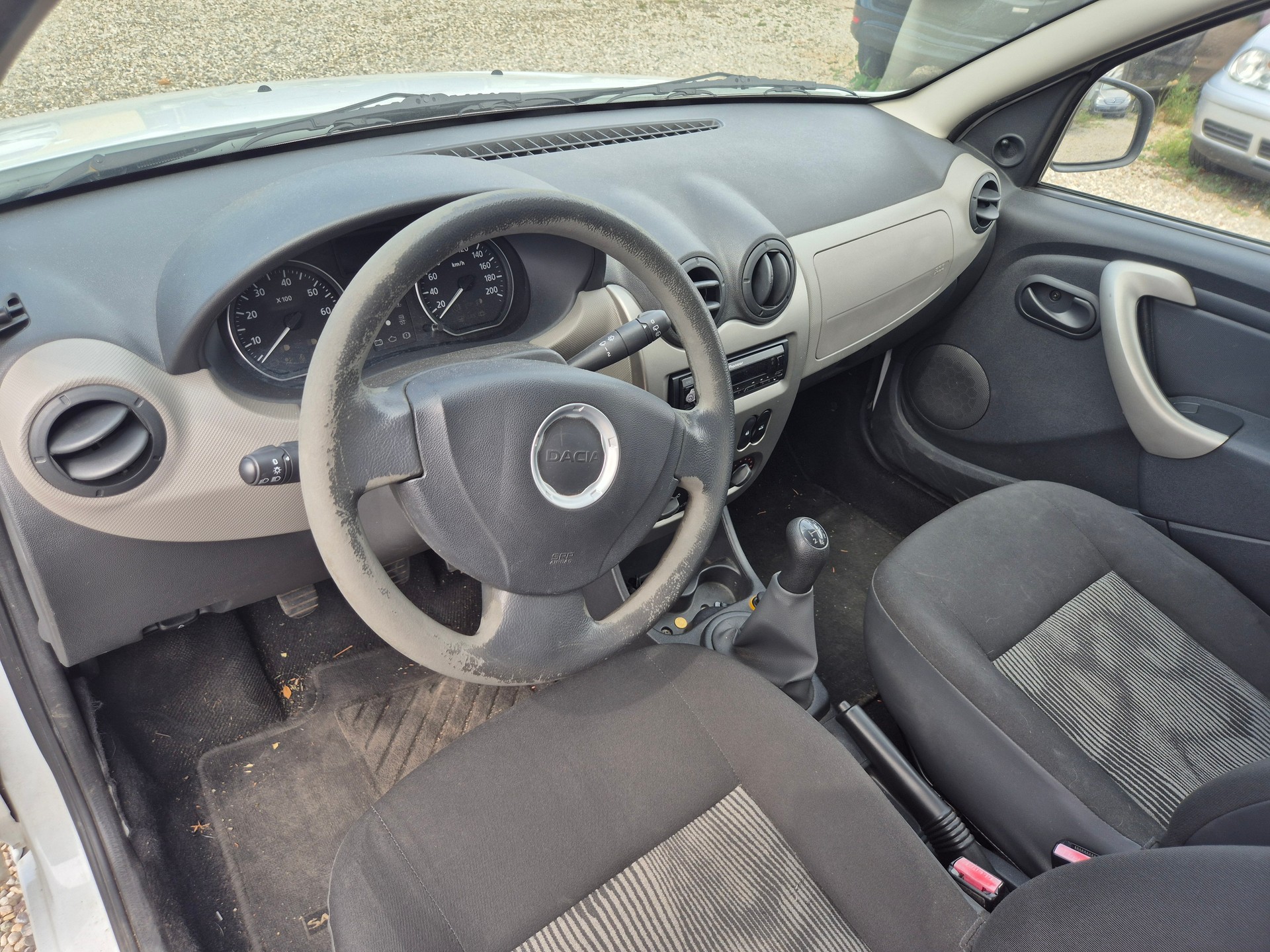 DACIA Sandero 1.2 Ambiance-image-8