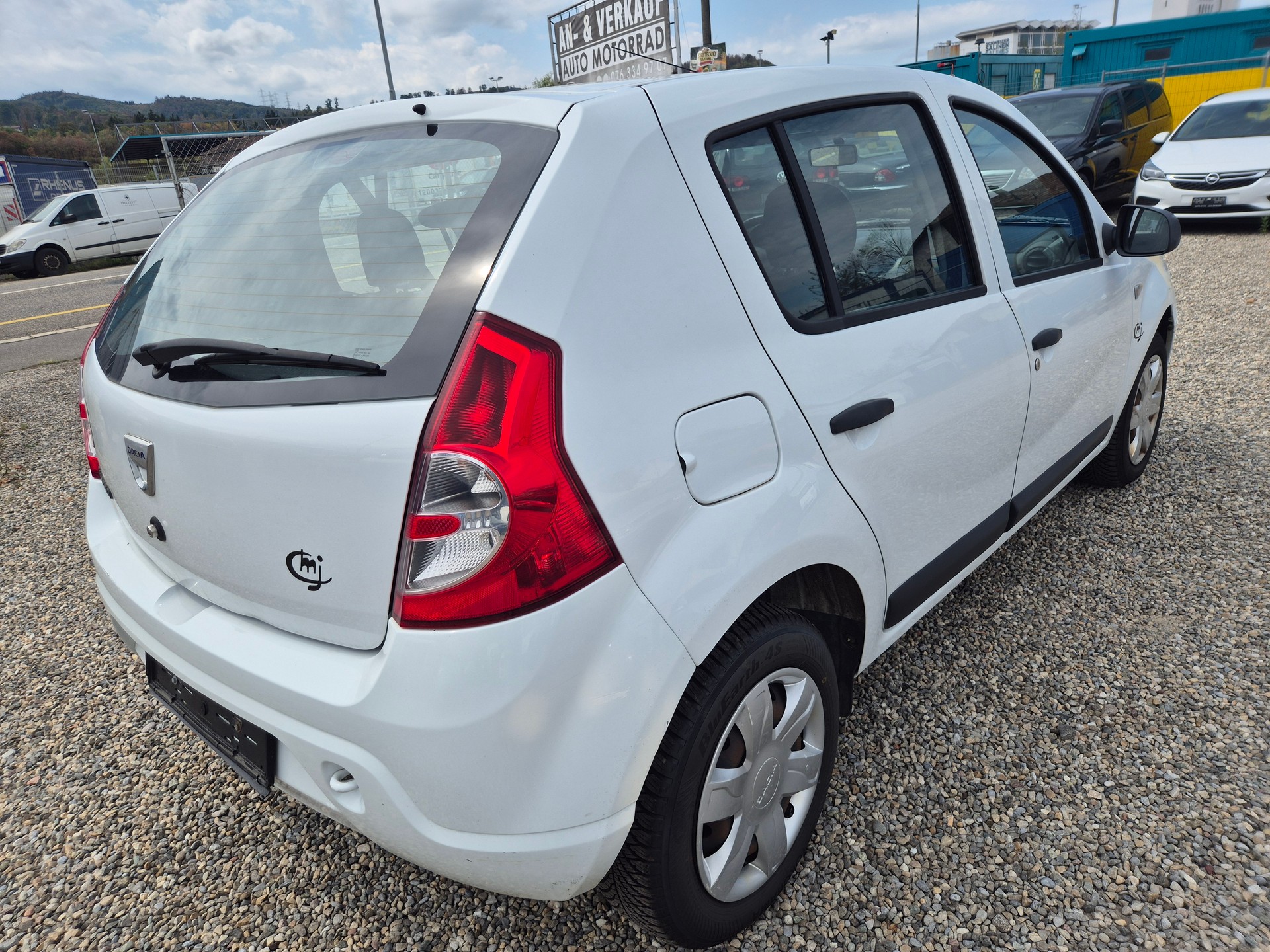 DACIA Sandero 1.2 Ambiance-image-4