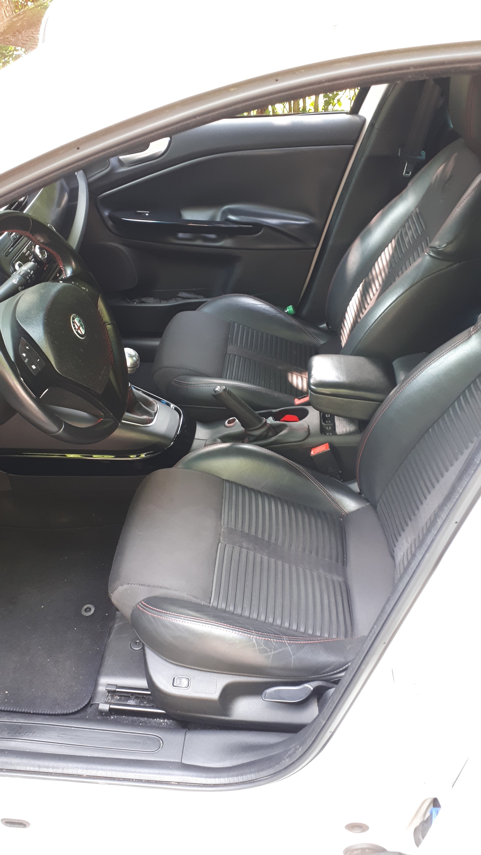 ALFA ROMEO Giulietta 1.4 TB MA 170 Progression-image-4