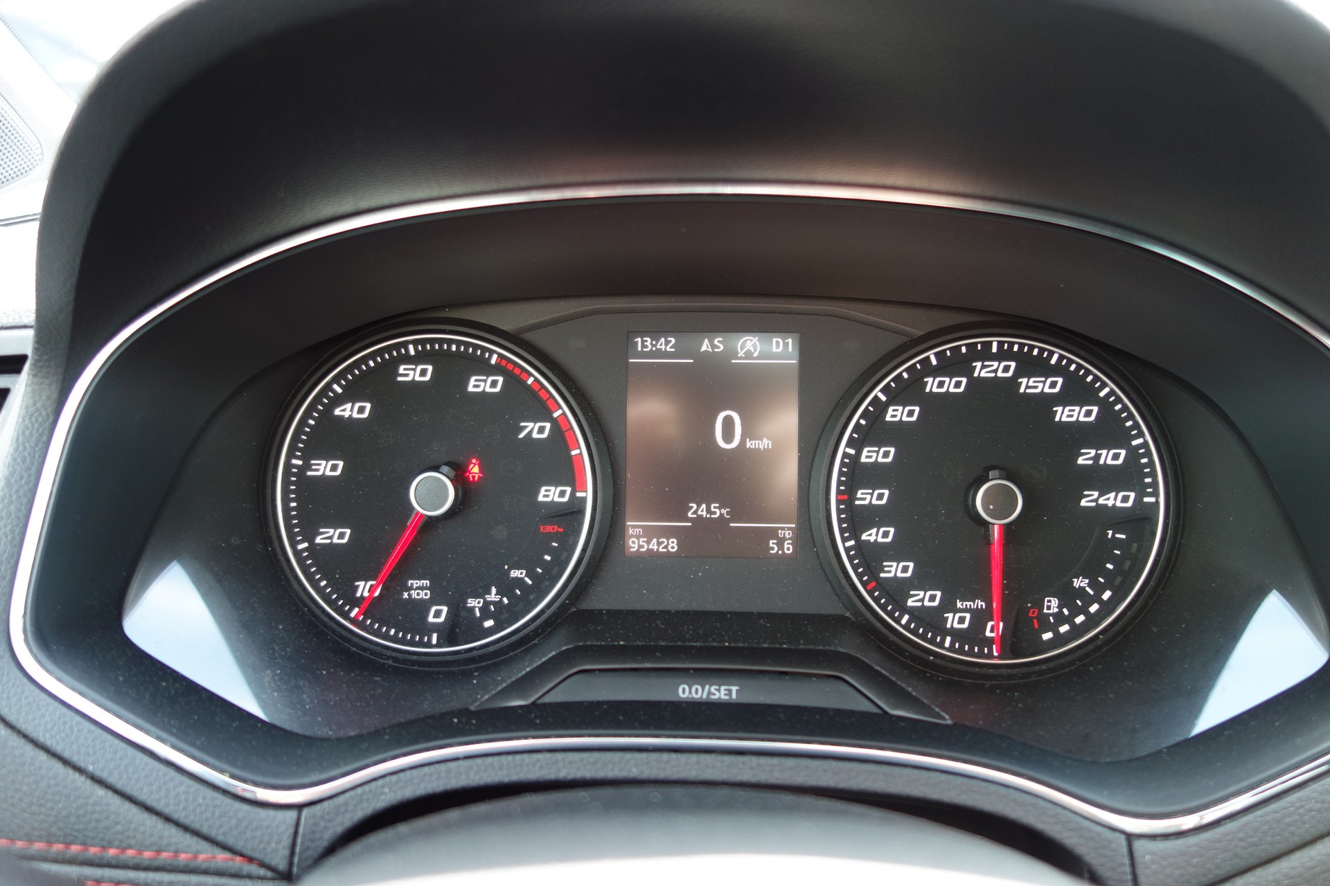 SEAT Arona 1.0 TSI Eco FR DSG-image-5
