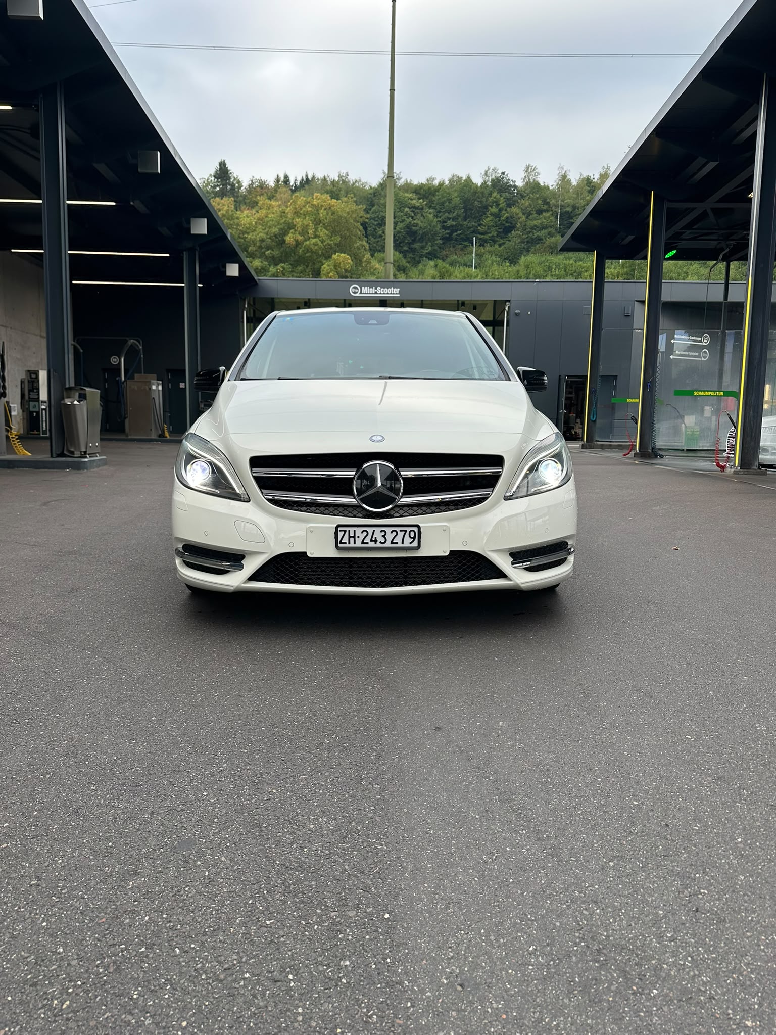 MERCEDES-BENZ B 200 CDI 7G-DCT-image-1