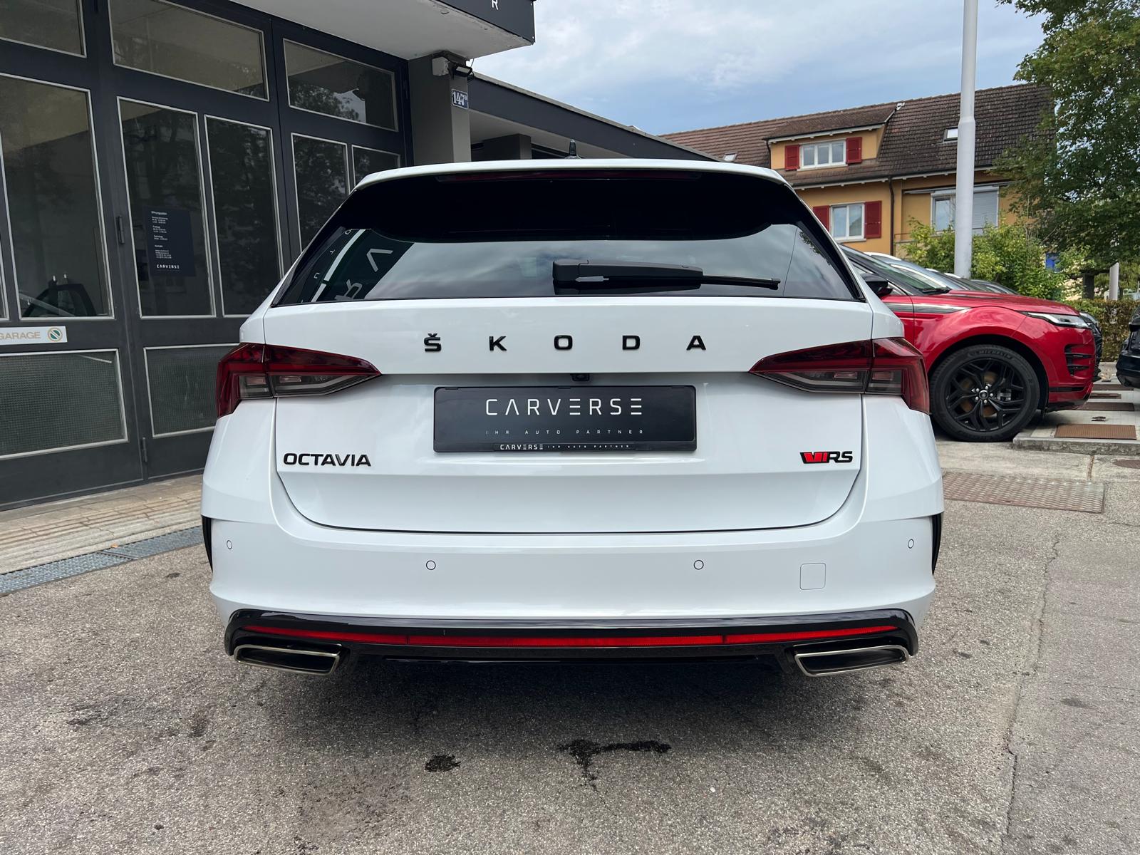 SKODA Octavia Combi 2.0 TDI RS 4x4 DSG-image-4