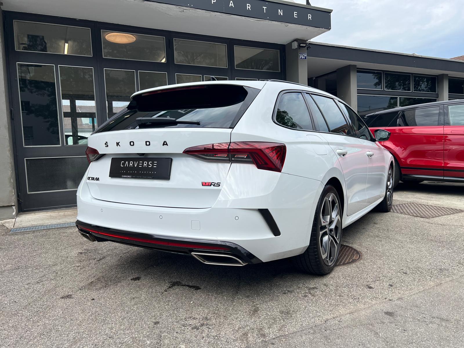 SKODA Octavia Combi 2.0 TDI RS 4x4 DSG-image-3