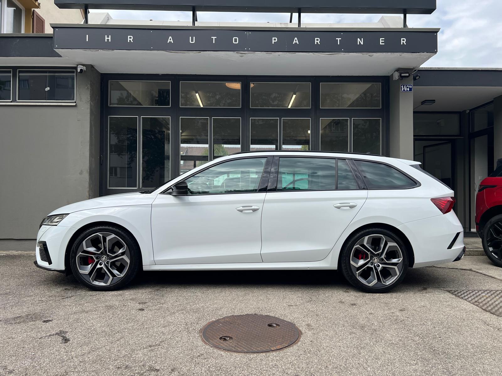 SKODA Octavia Combi 2.0 TDI RS 4x4 DSG-image-2