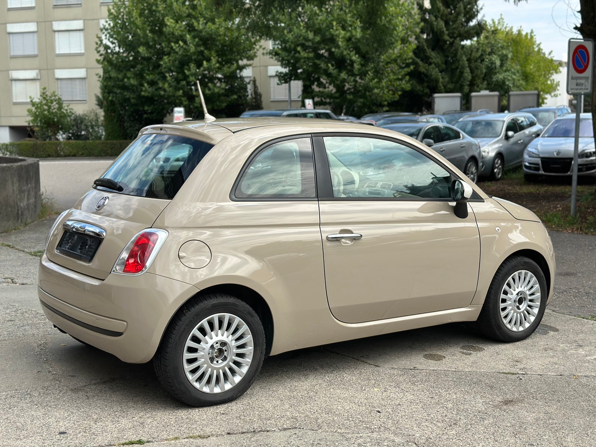 FIAT 500 1.2 Lounge-image-2