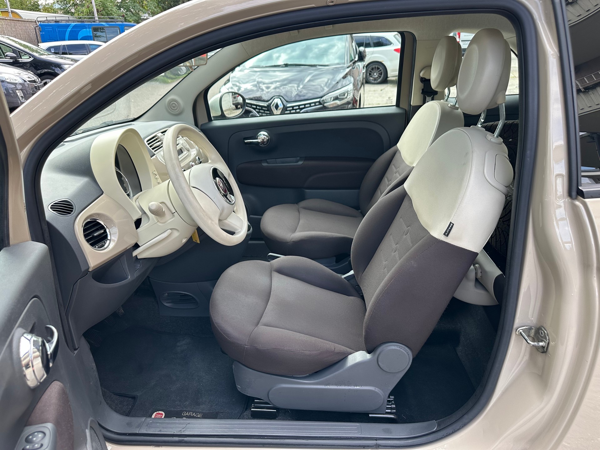 FIAT 500 1.2 Lounge-image-9