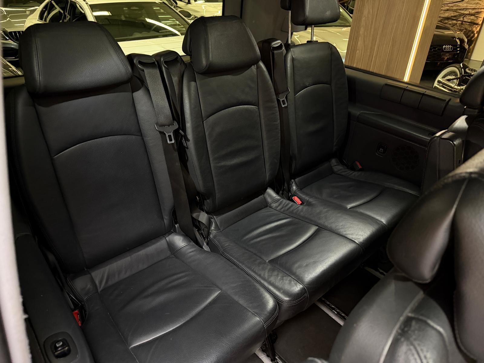MERCEDES-BENZ Viano 3.0 V6 CDI Trend lang Wagon-image-16