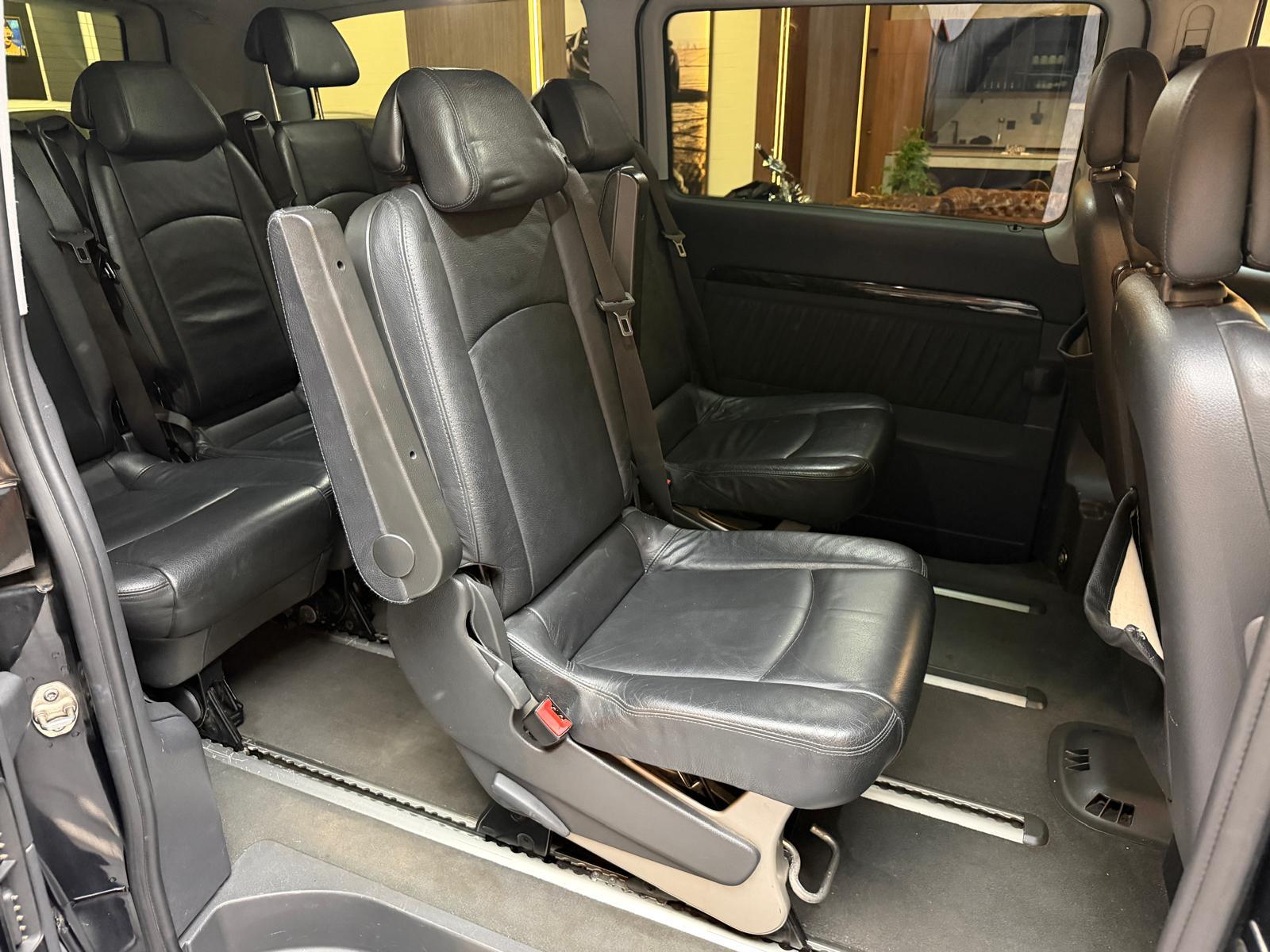 MERCEDES-BENZ Viano 3.0 V6 CDI Trend lang Wagon-image-15