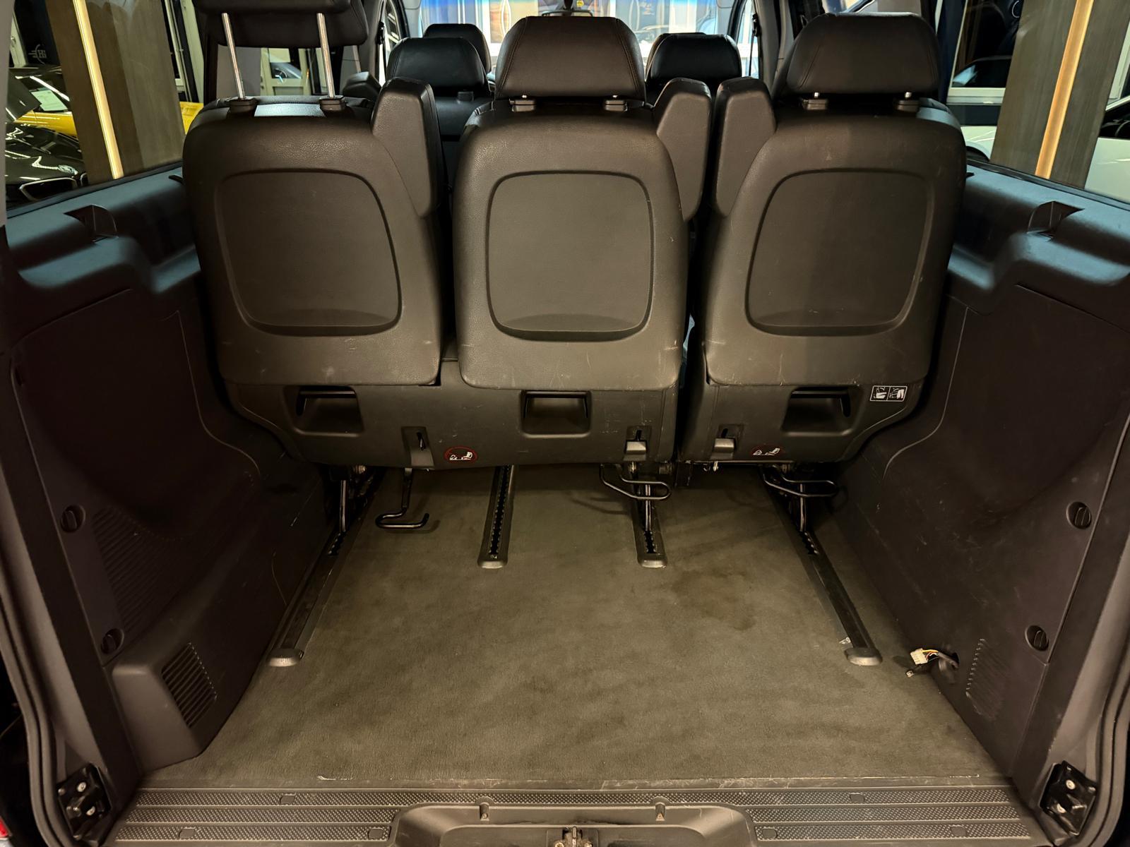 MERCEDES-BENZ Viano 3.0 V6 CDI Trend lang Wagon-image-18