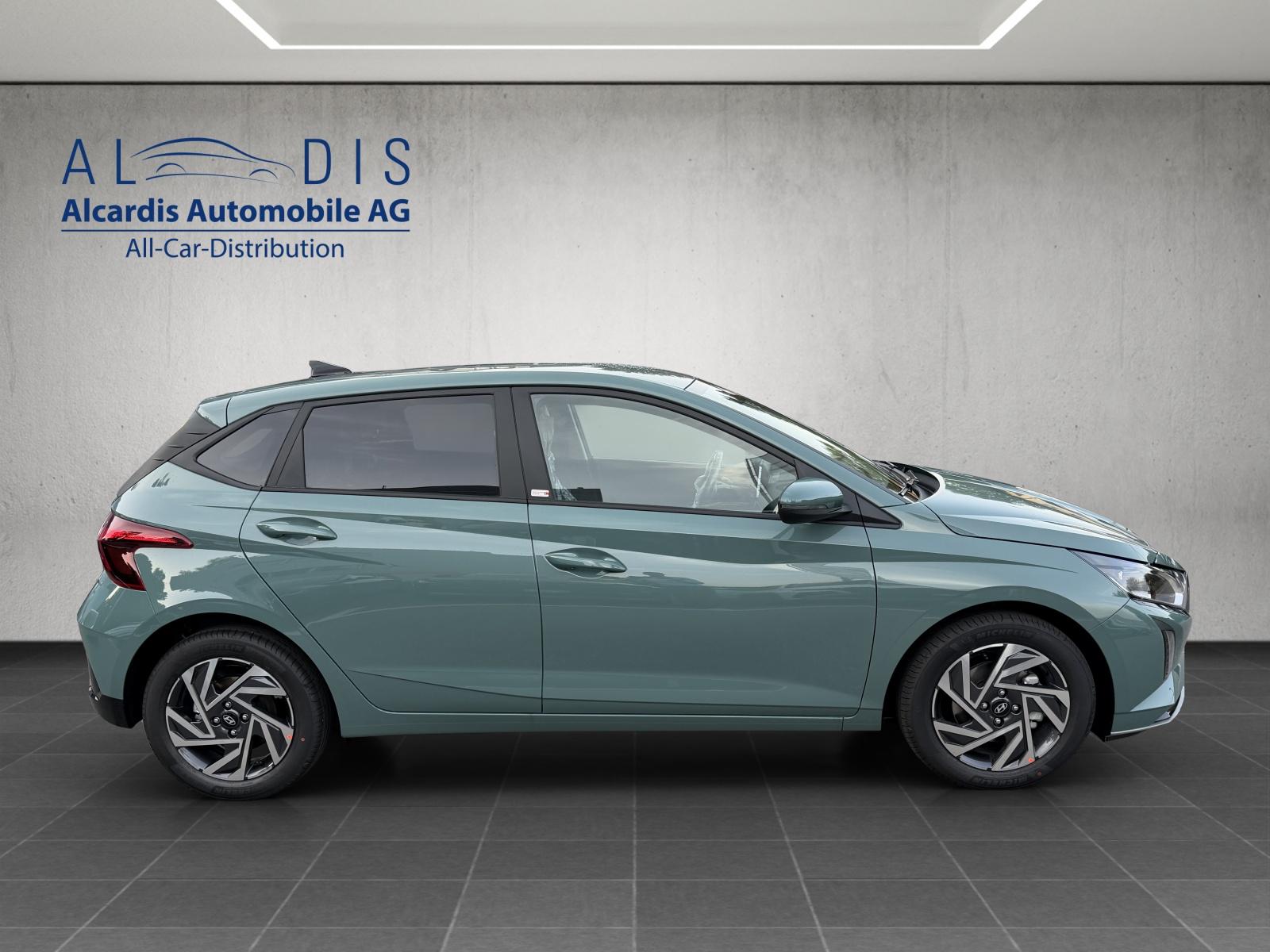 HYUNDAI i20 1.0 T-GDi Amplia-image-2