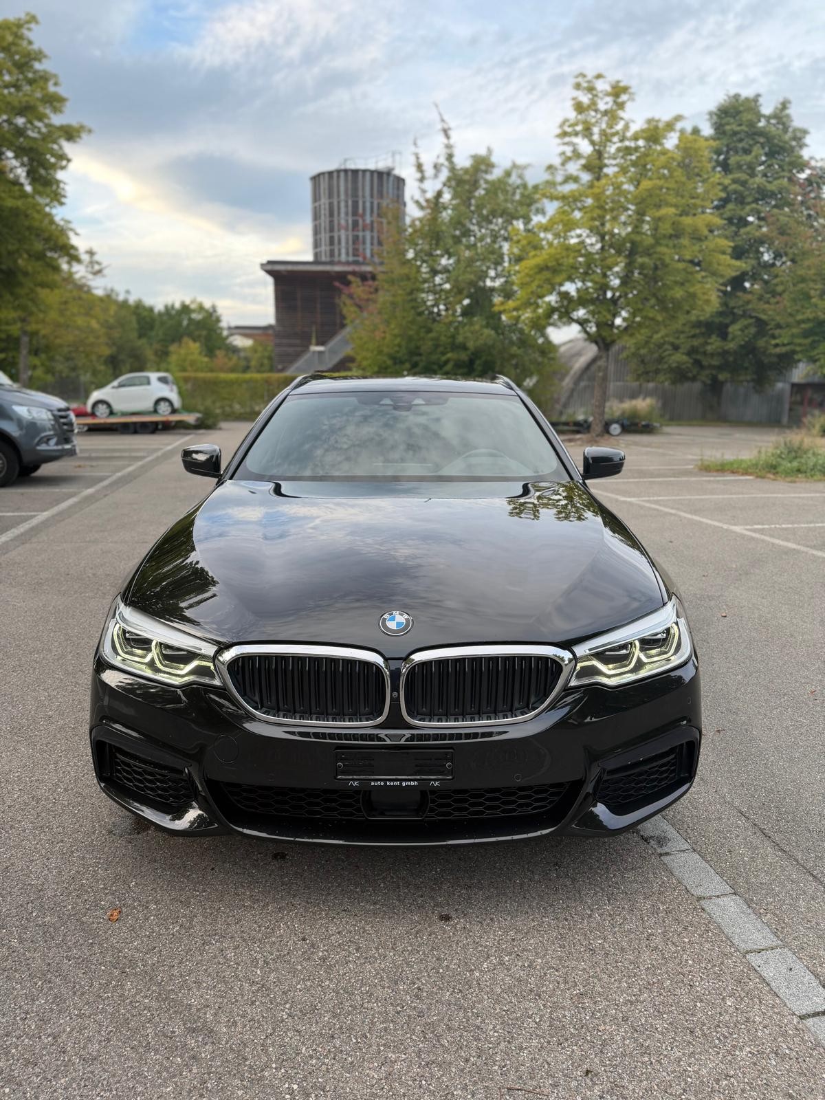 BMW 530d xDrive Touring Steptronic-image-6