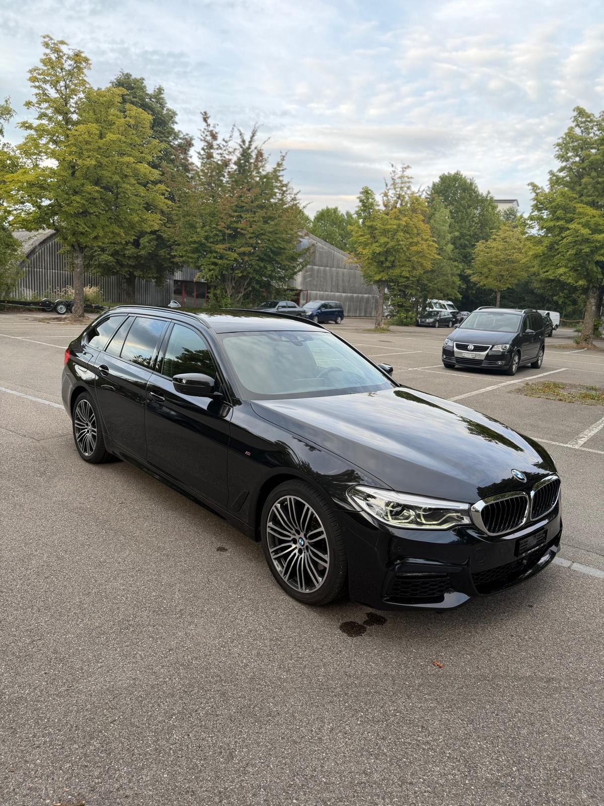 BMW 530d xDrive Touring Steptronic-image-5