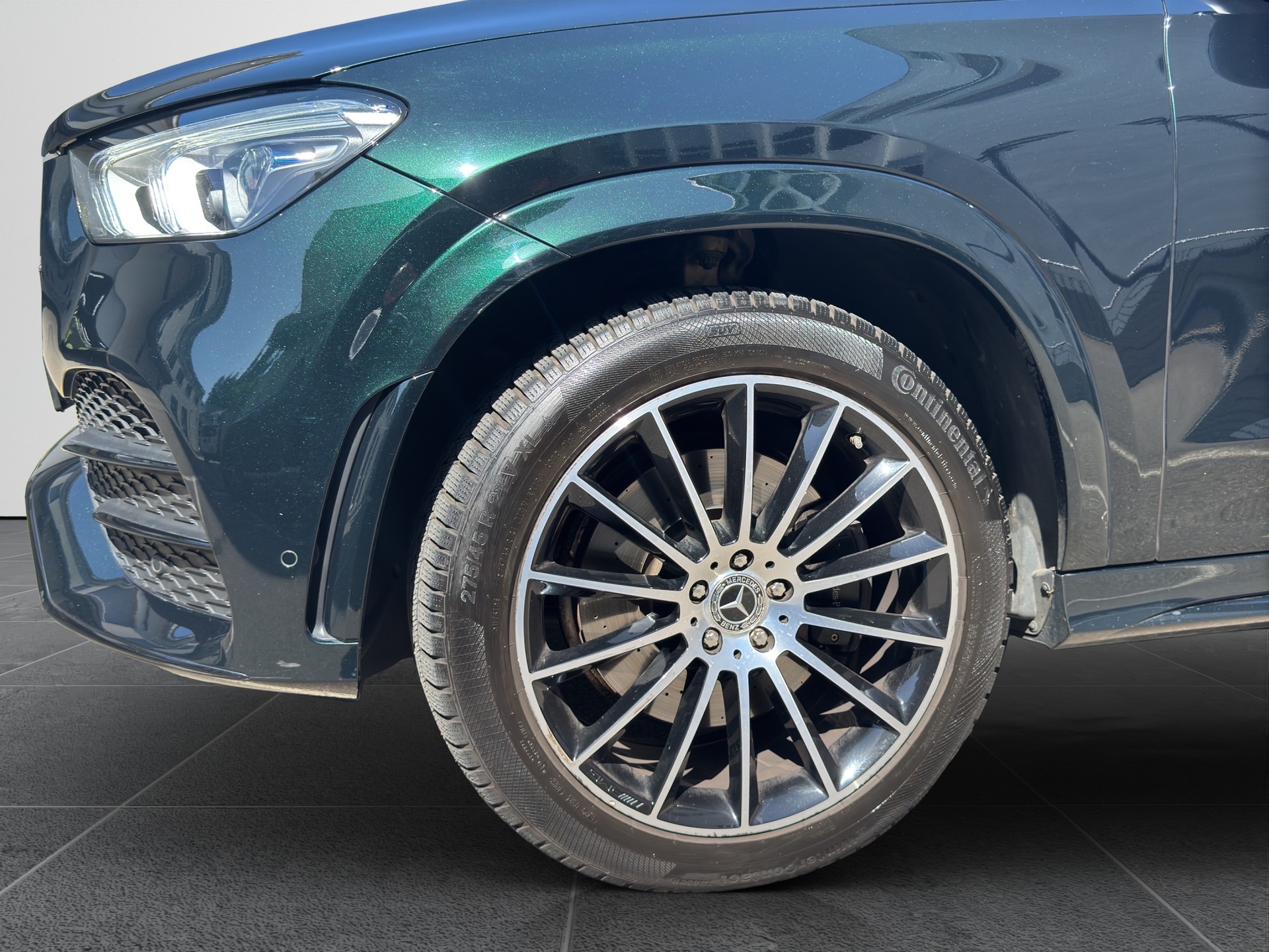 MERCEDES-BENZ GLE 400 d 4Matic AMG Line 9G-Tronic-image-19