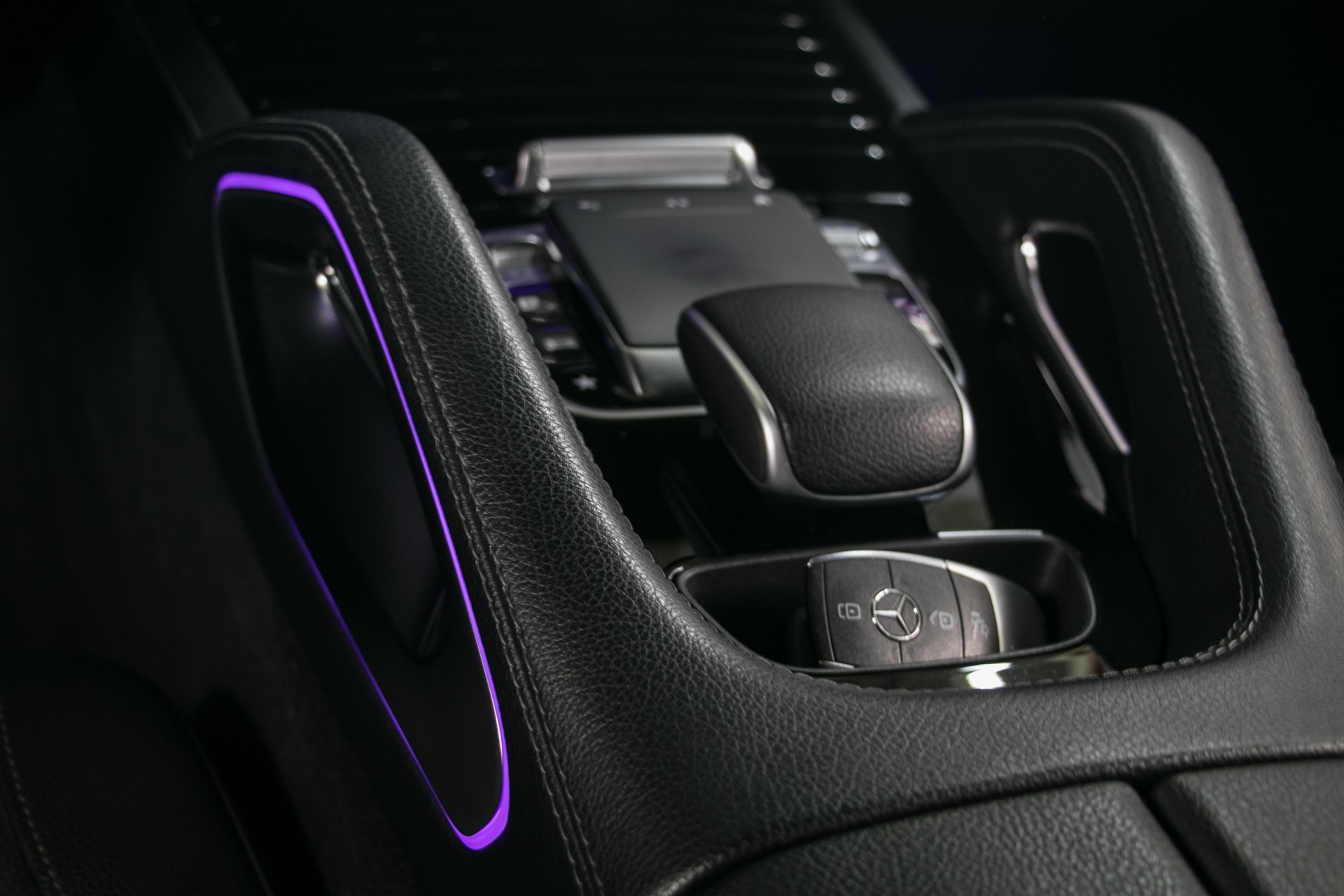 MERCEDES-BENZ GLE 400 d 4Matic AMG Line 9G-Tronic-image-10