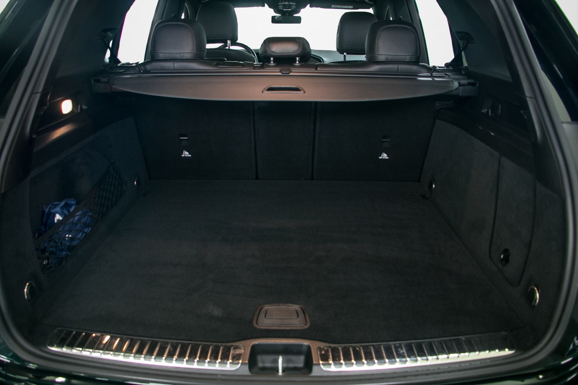 MERCEDES-BENZ GLE 400 d 4Matic AMG Line 9G-Tronic-image-16