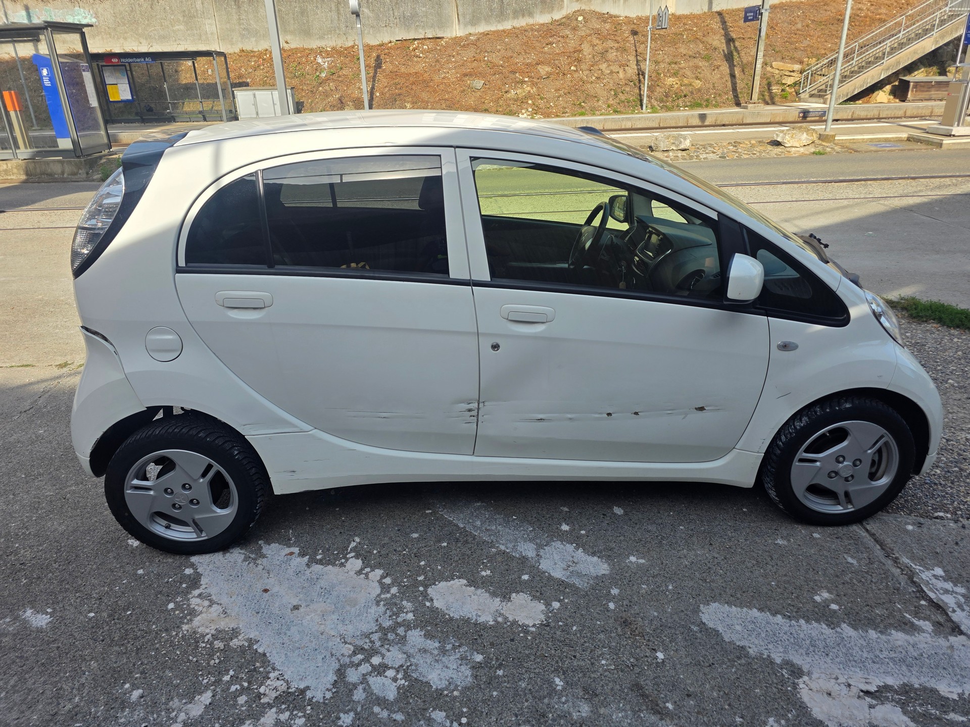 MITSUBISHI i MiEV Style-image-6