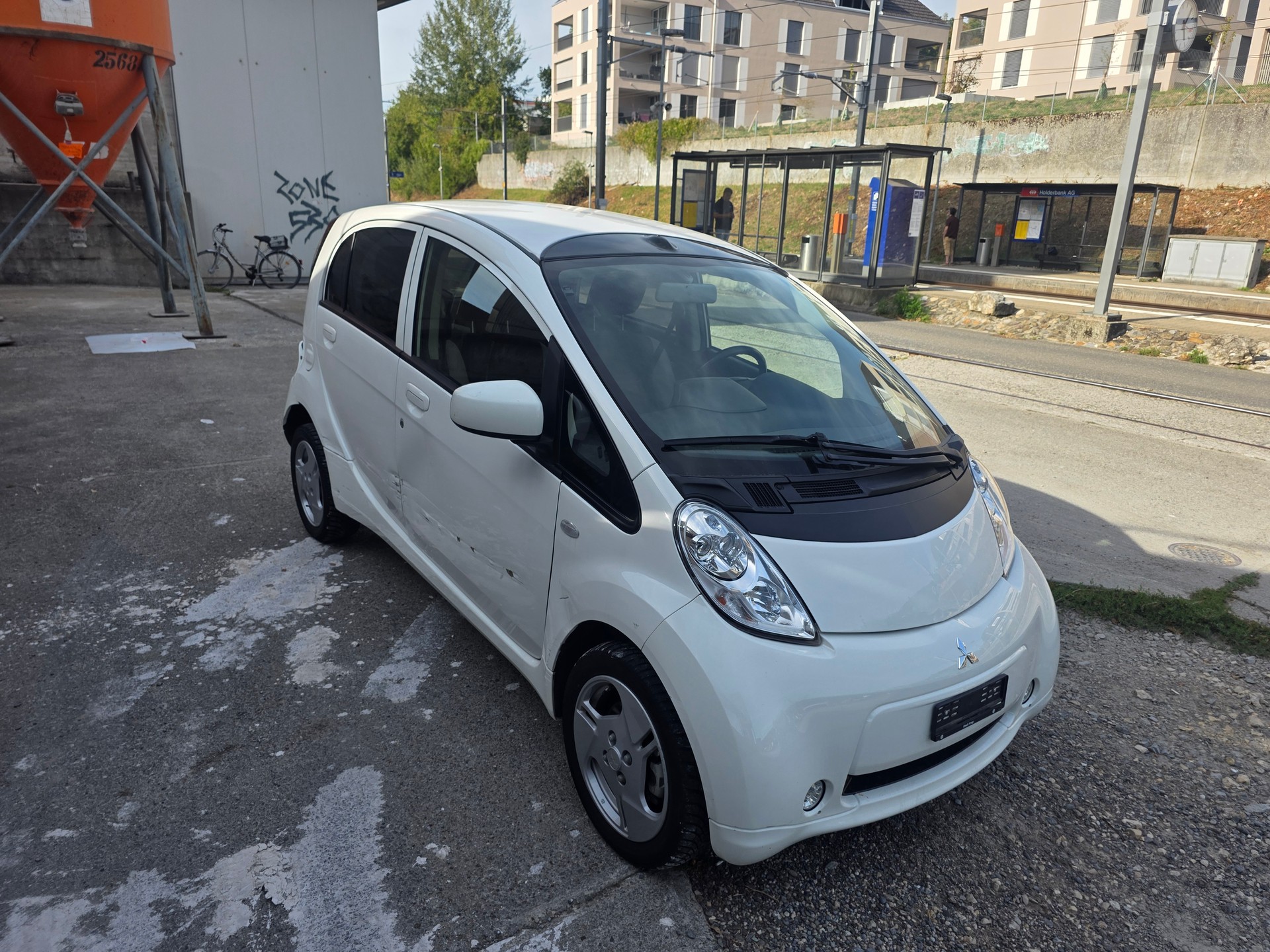 MITSUBISHI i MiEV Style-image-0