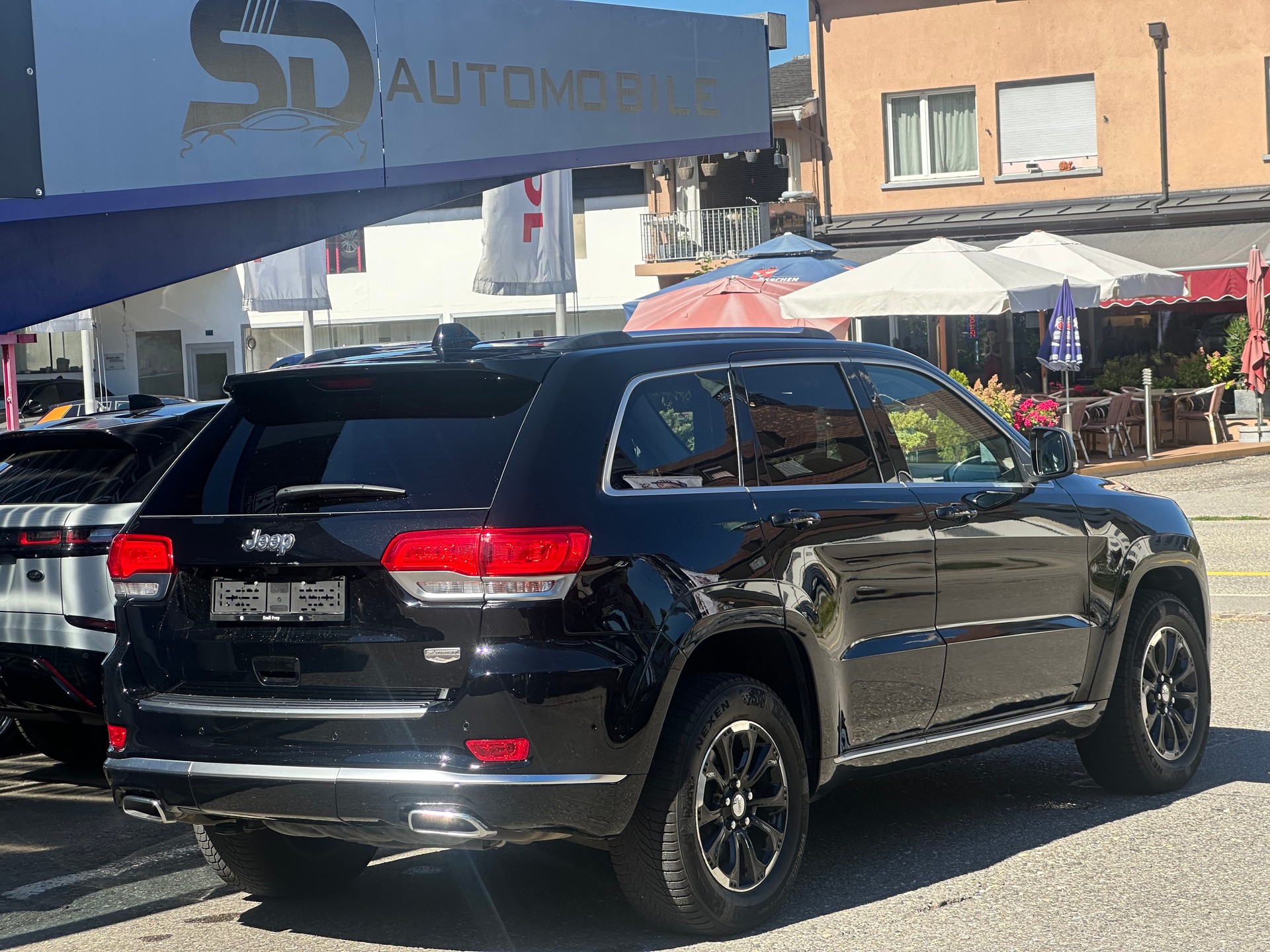 JEEP Grand Cherokee 3.0 CRD Summit Automatic-image-4