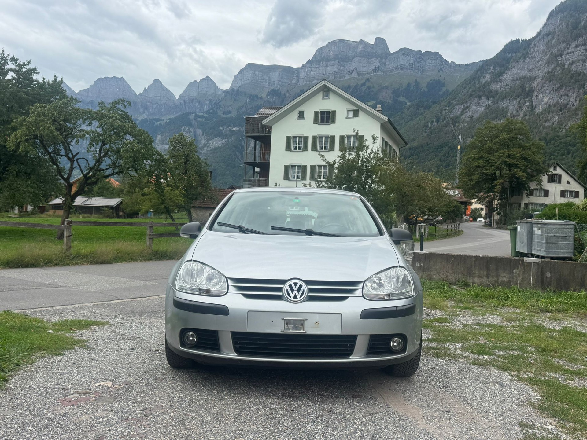 VW Golf 1.9TDI Sportline 4Motion-image-0