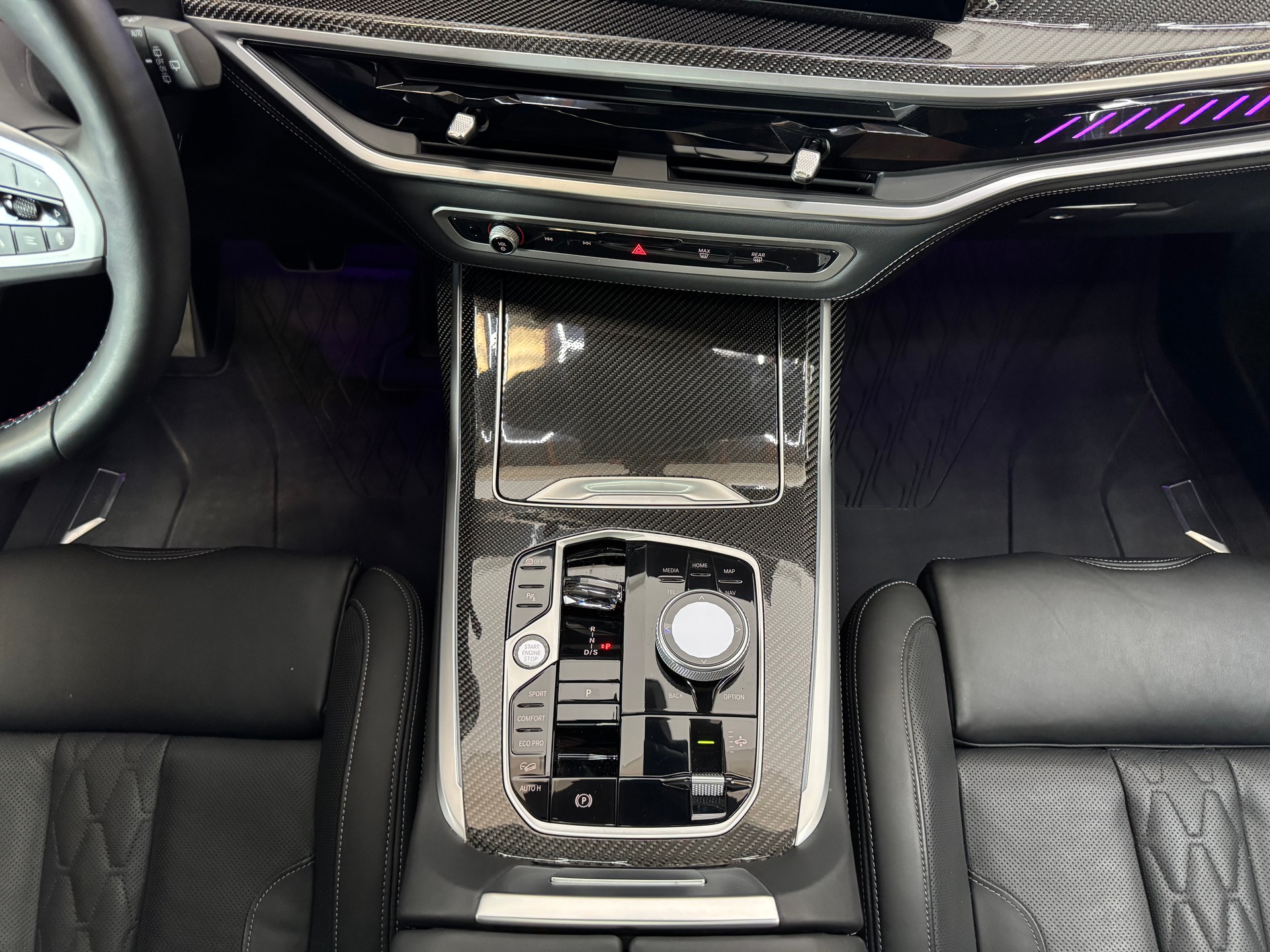 BMW X7 xDrive 48V M60i Steptronic M Sport Pro-image-25