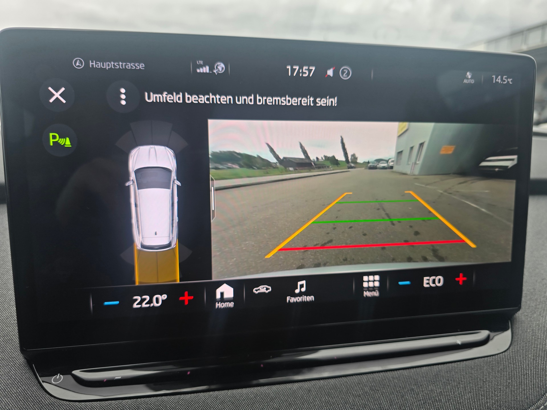 SKODA Enyaq iV 80*Frsch ab MFK** SoH werth 98% *-image-11