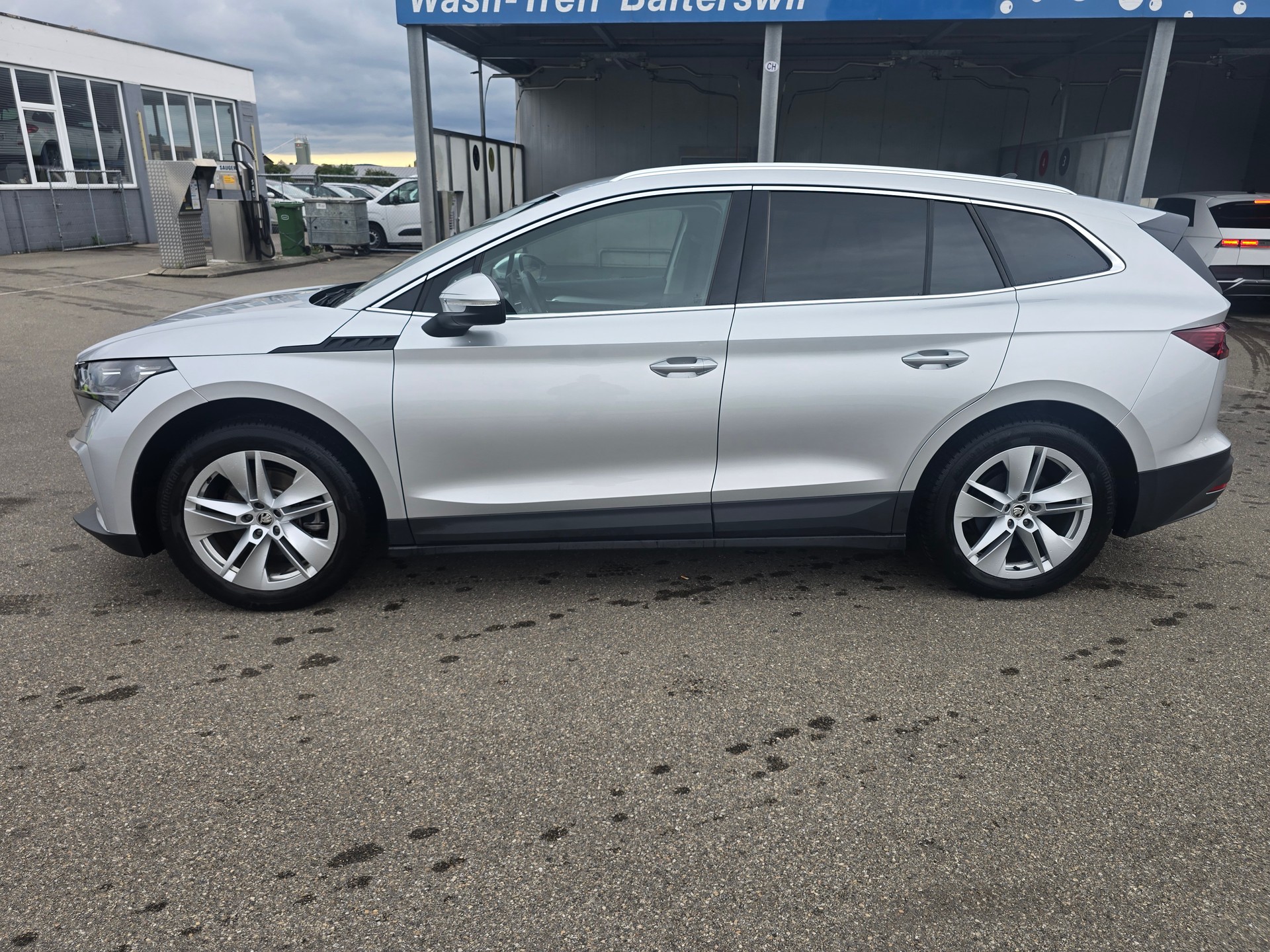 SKODA Enyaq iV 80*Frsch ab MFK** SoH werth 98% *-image-1