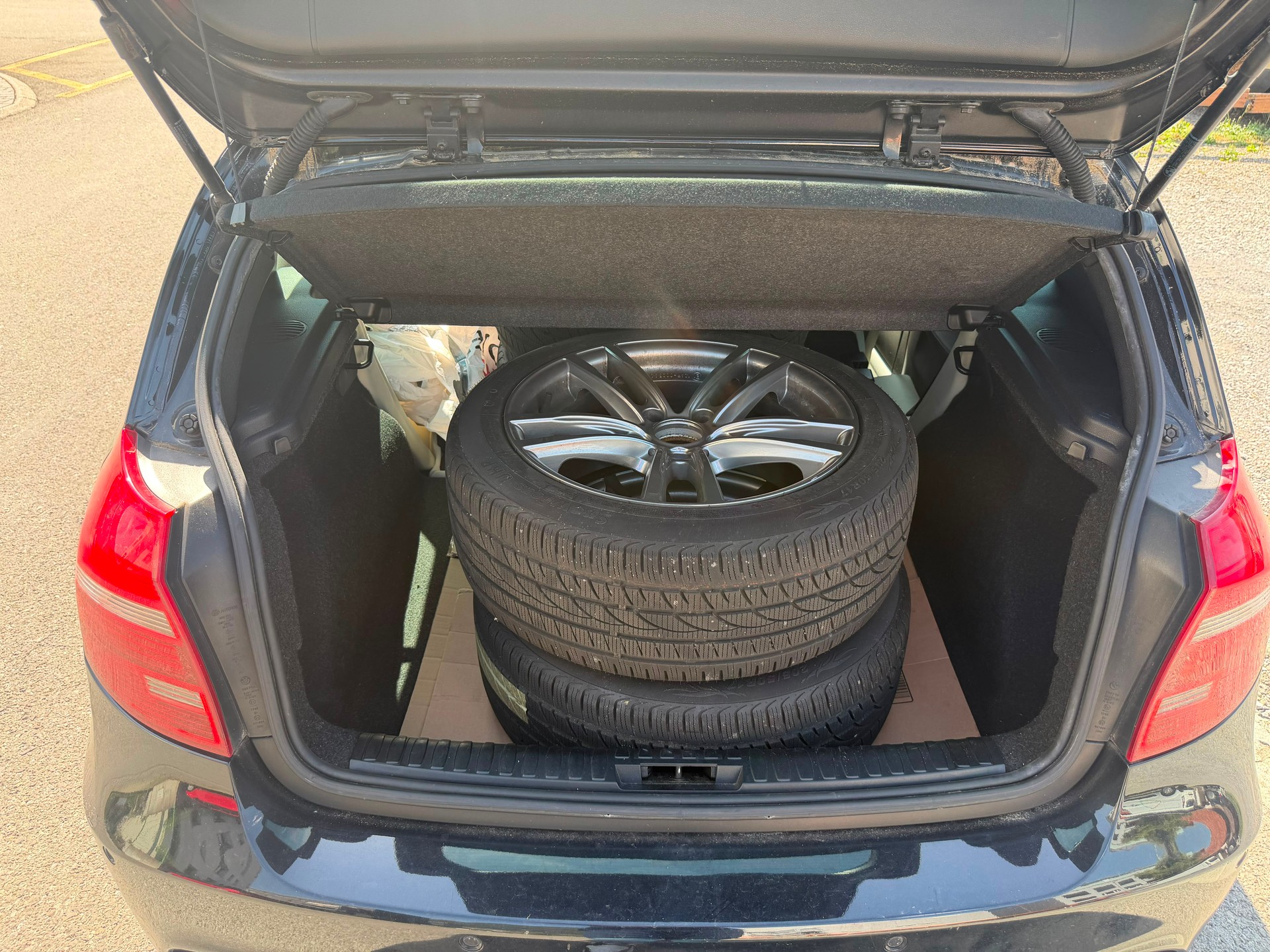 BMW 123d-image-4