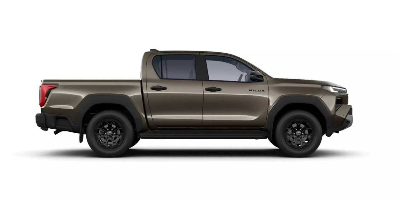 TOYOTA Hilux Invincible MHEV Double Cab 4x4-image-2