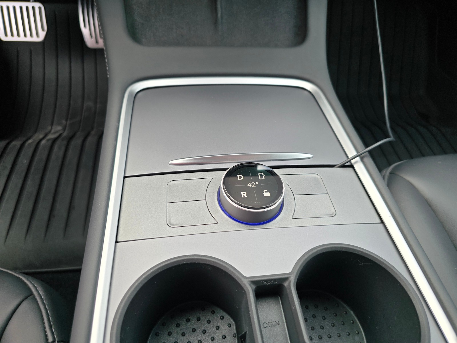 TESLA Long Range Dual Motor AWD-image-15