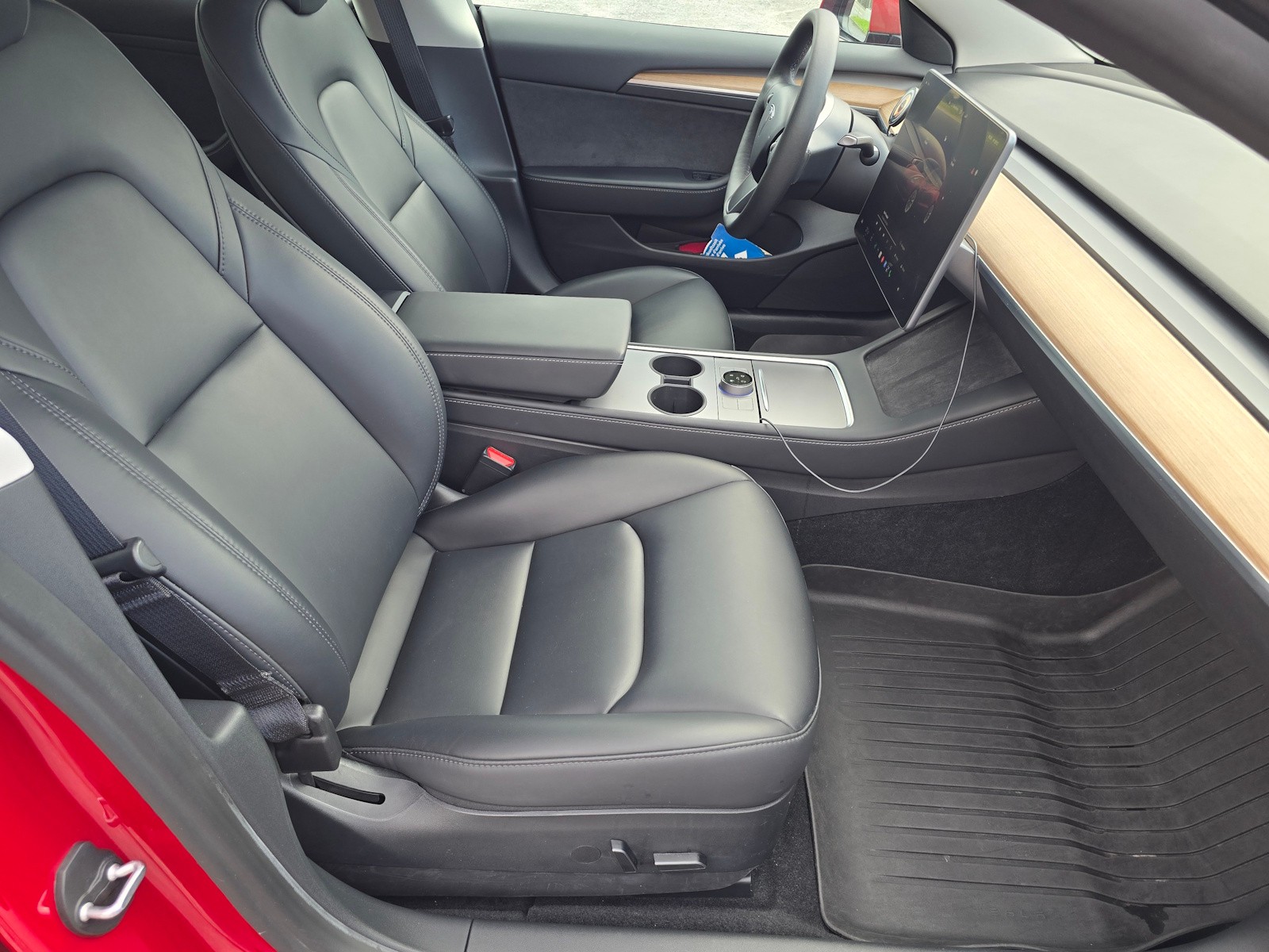 TESLA Long Range Dual Motor AWD-image-8