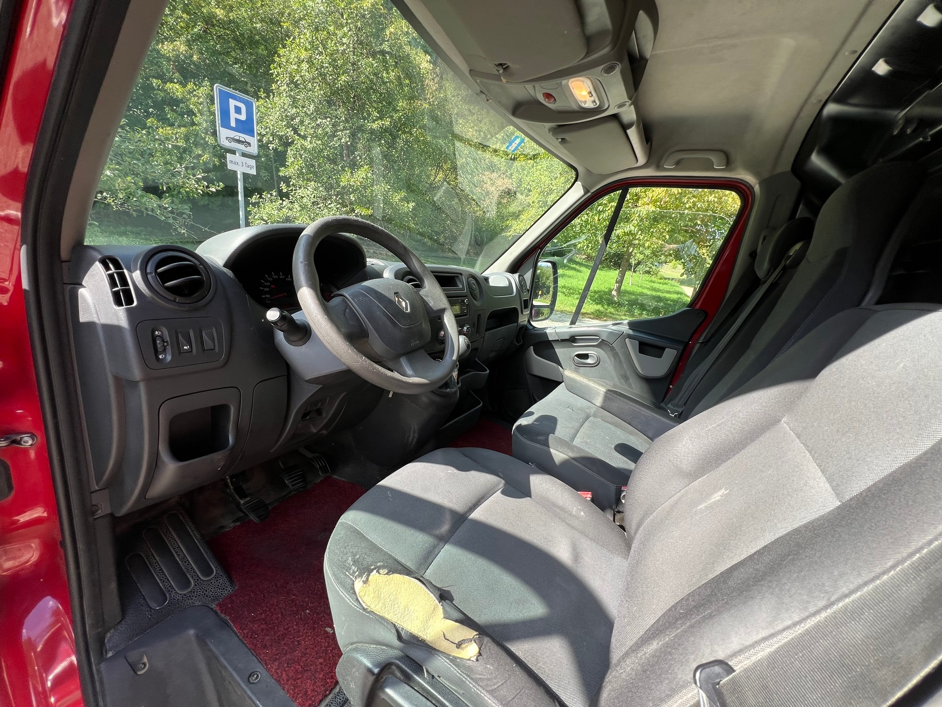 RENAULT Master T33 2.3dCi 130 L2H2-image-8