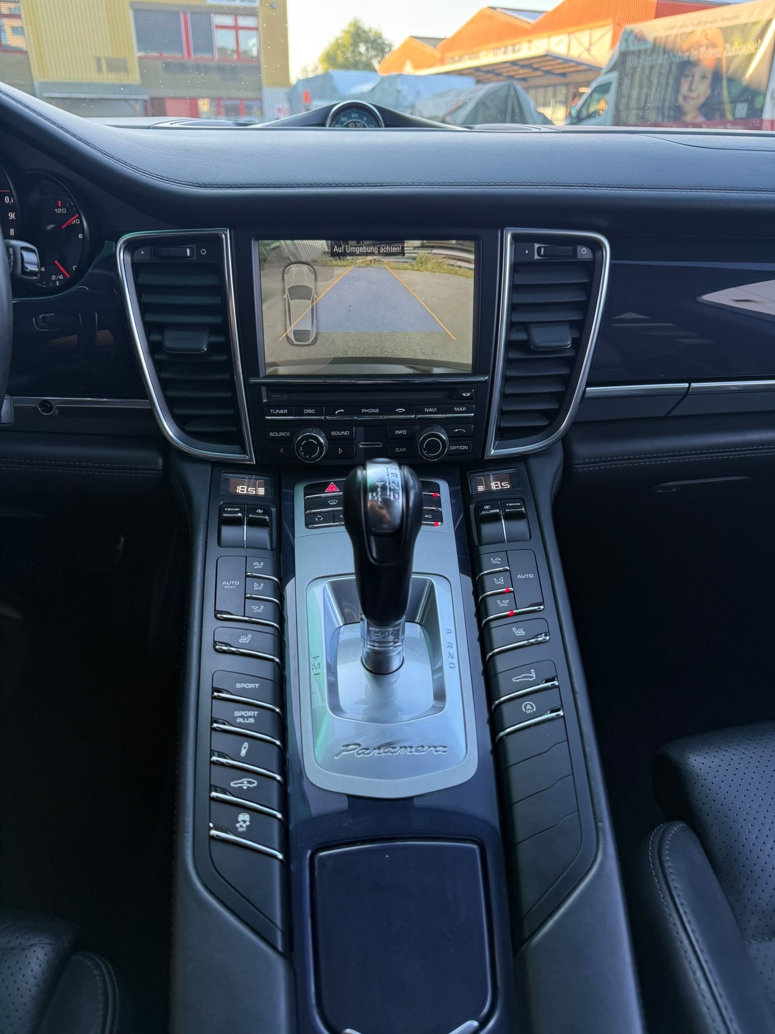 PORSCHE Panamera Turbo 4.8 PDK-image-10