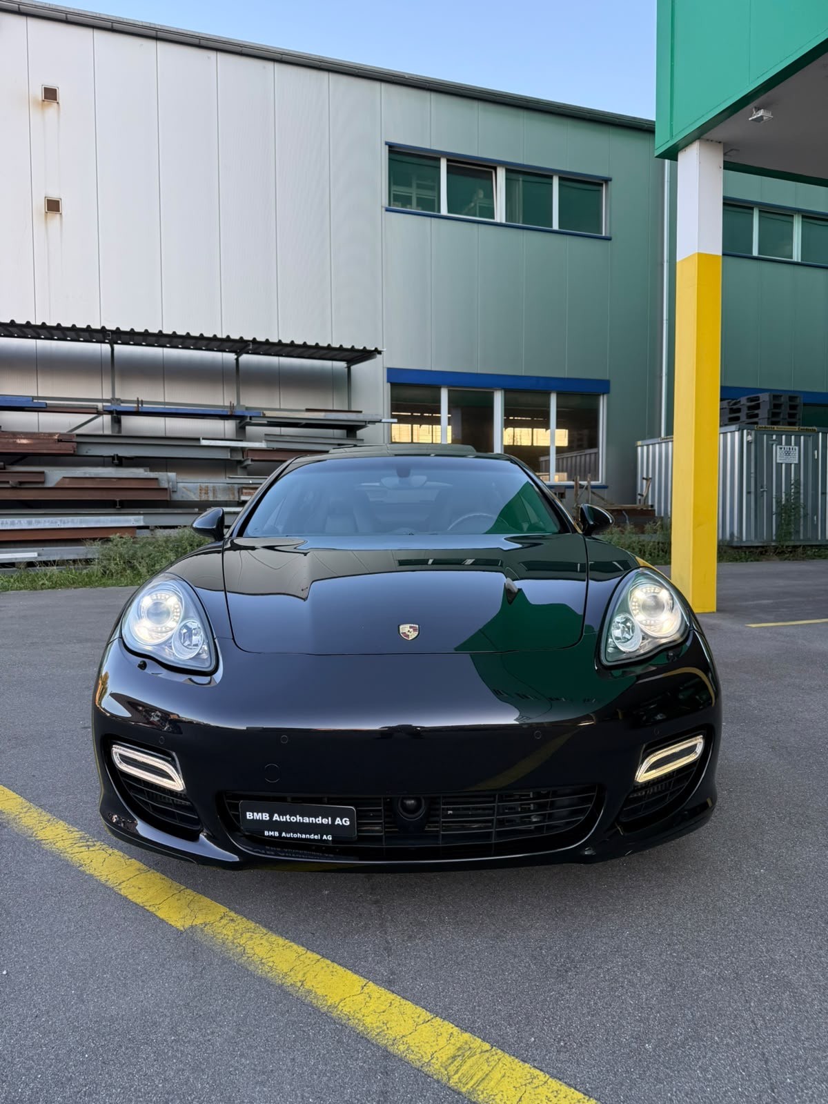 PORSCHE Panamera Turbo 4.8 PDK-image-1