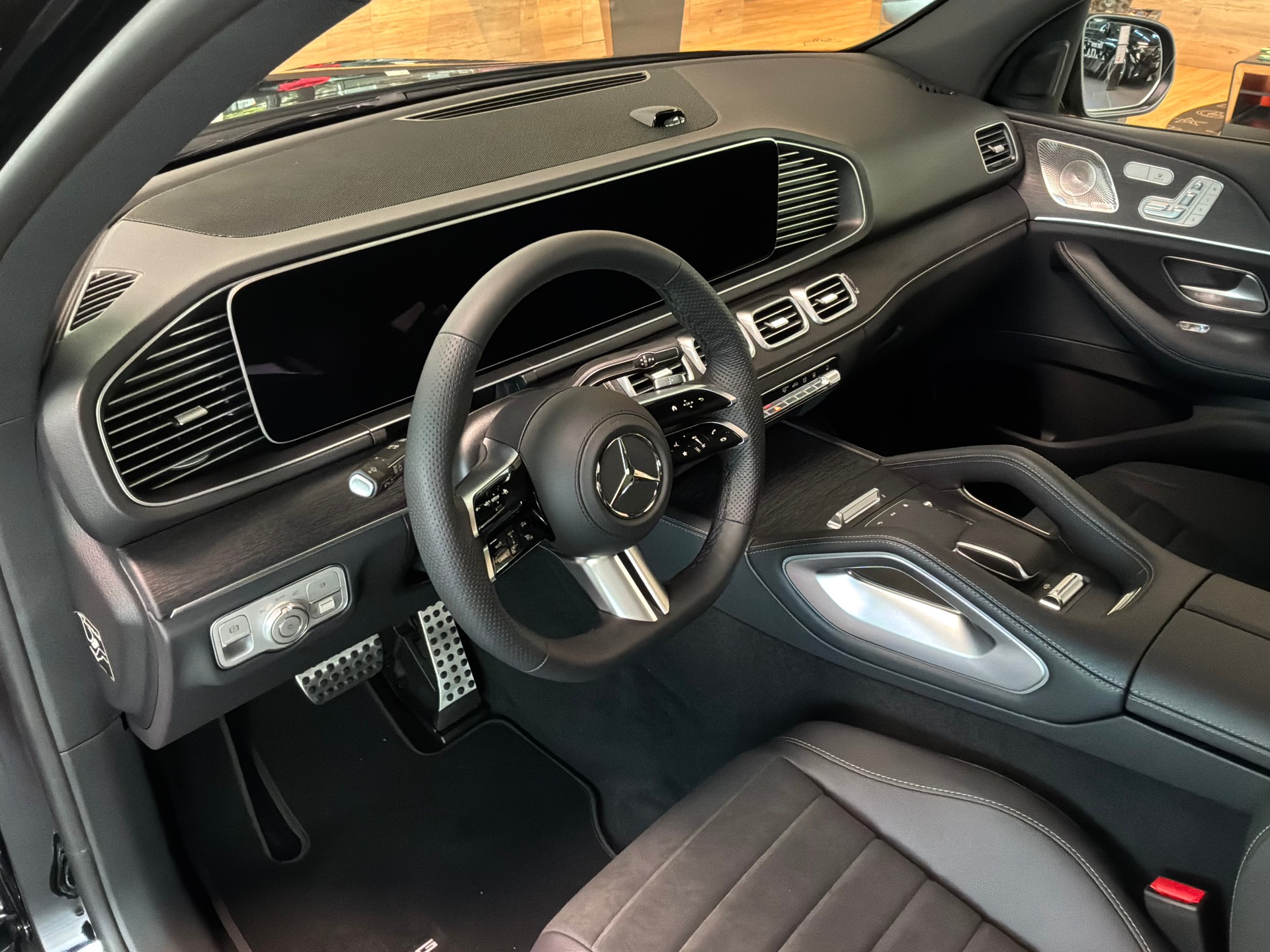 MERCEDES-BENZ GLE 350 de EQ Hybrid 4Matic 9G-Tronic EQ Star-image-10