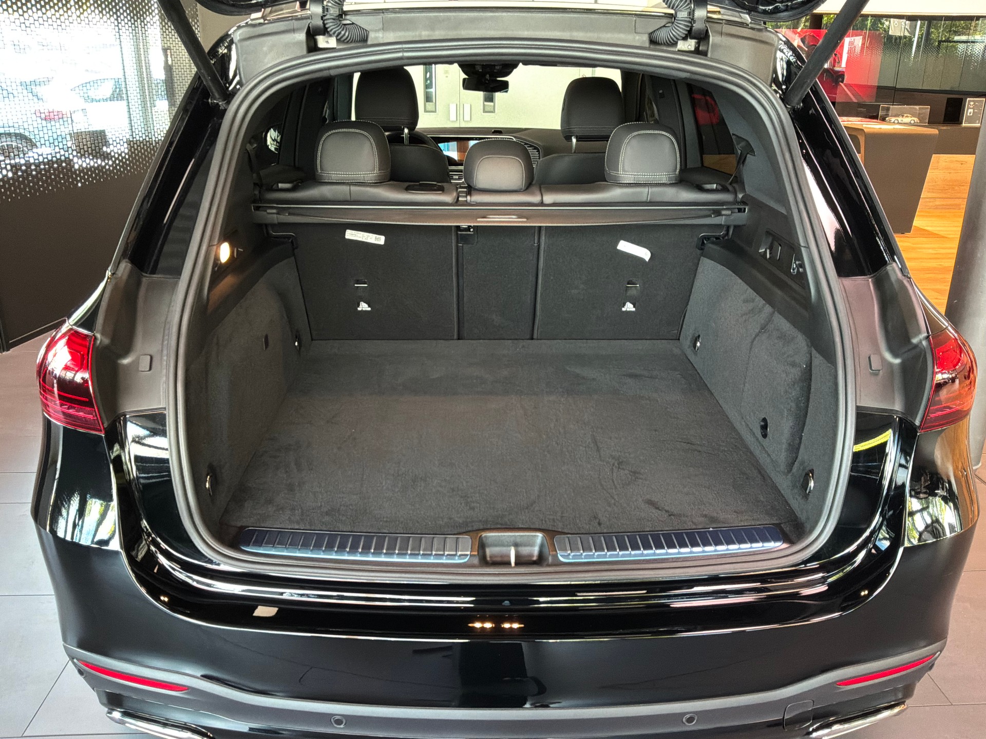 MERCEDES-BENZ GLE 350 de EQ Hybrid 4Matic 9G-Tronic EQ Star-image-6