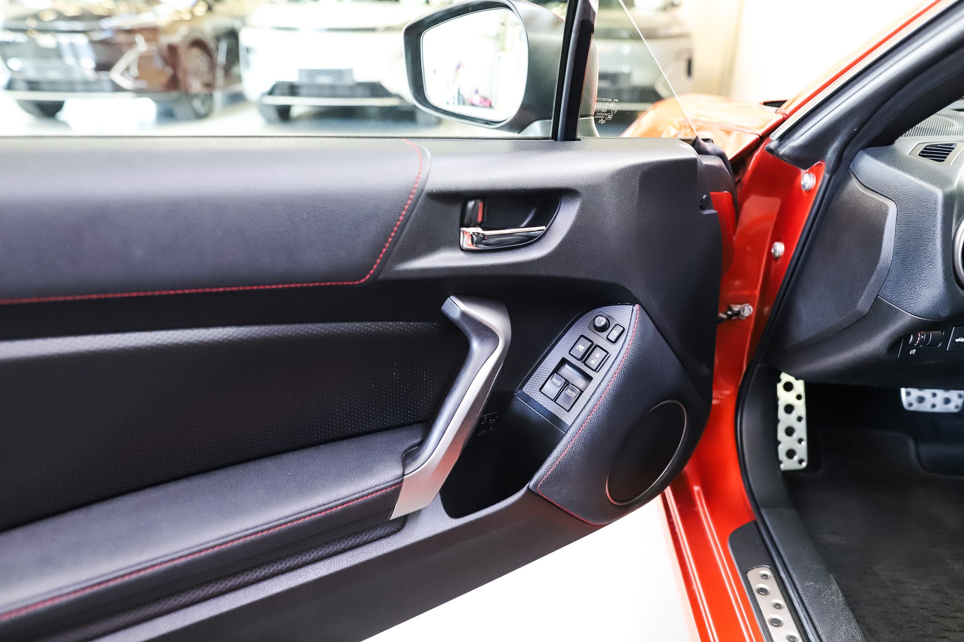 TOYOTA GT 86 2.0 D-4S Sport Automatic-image-9