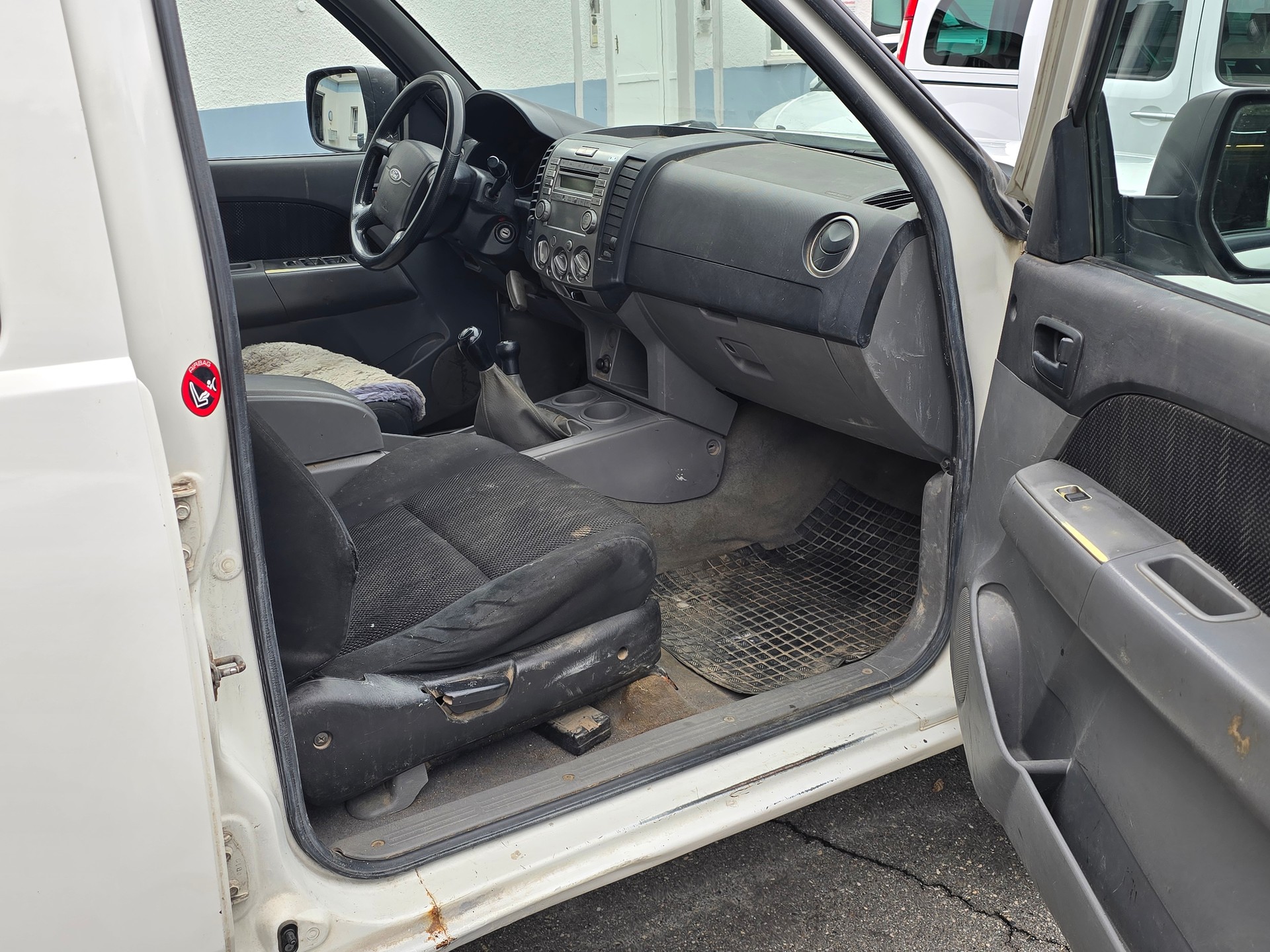 FORD Ranger XL 2.5 TDCi 4x4-image-9