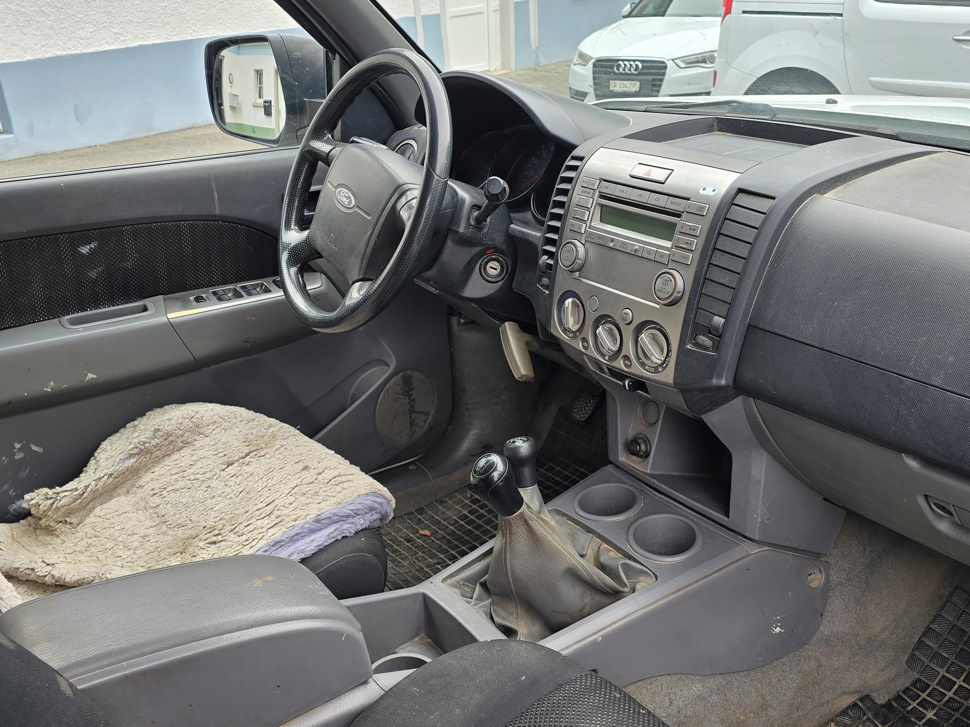 FORD Ranger XL 2.5 TDCi 4x4-image-11