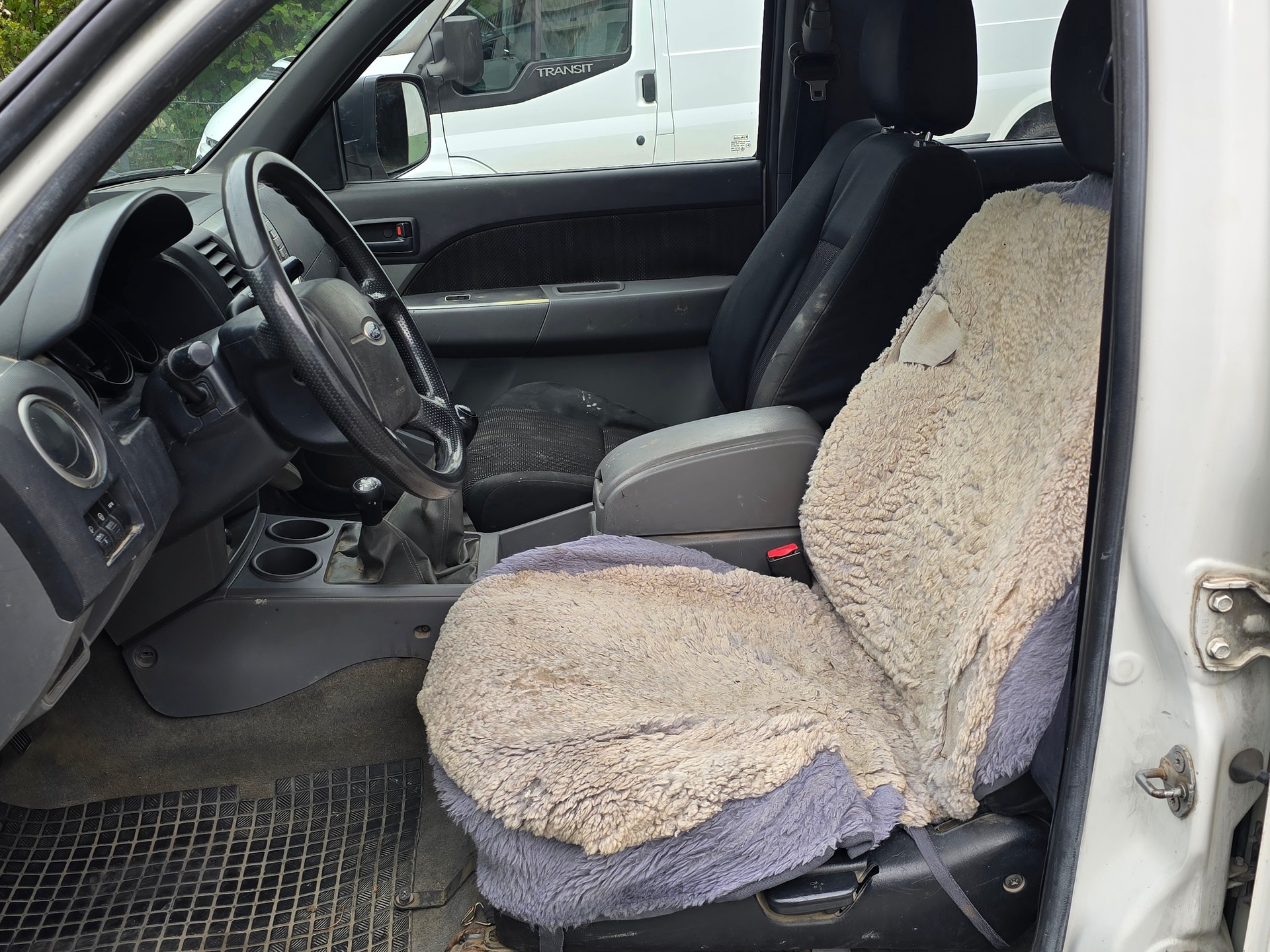 FORD Ranger XL 2.5 TDCi 4x4-image-13