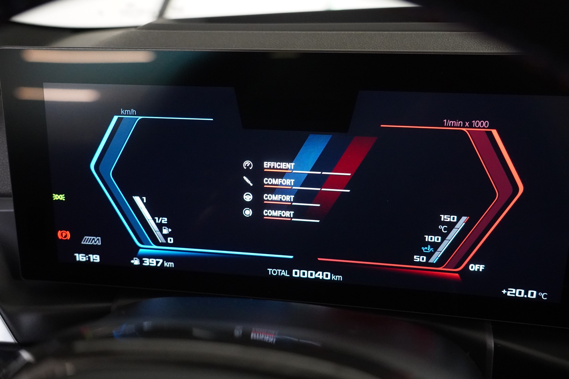 BMW M3 Touring xDrive Competition M-image-21