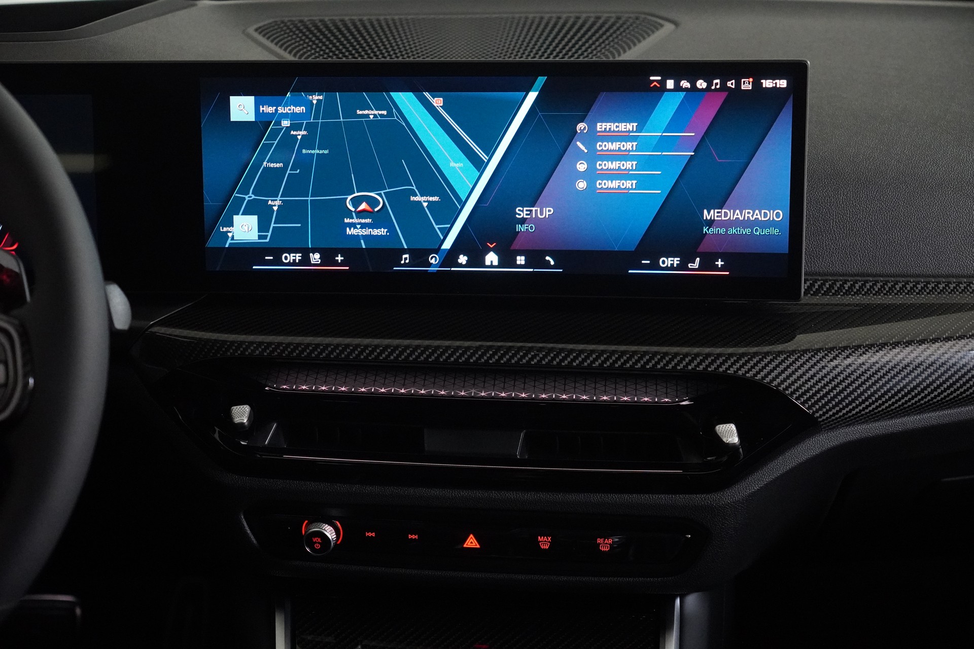 BMW M3 Touring xDrive Competition M-image-18