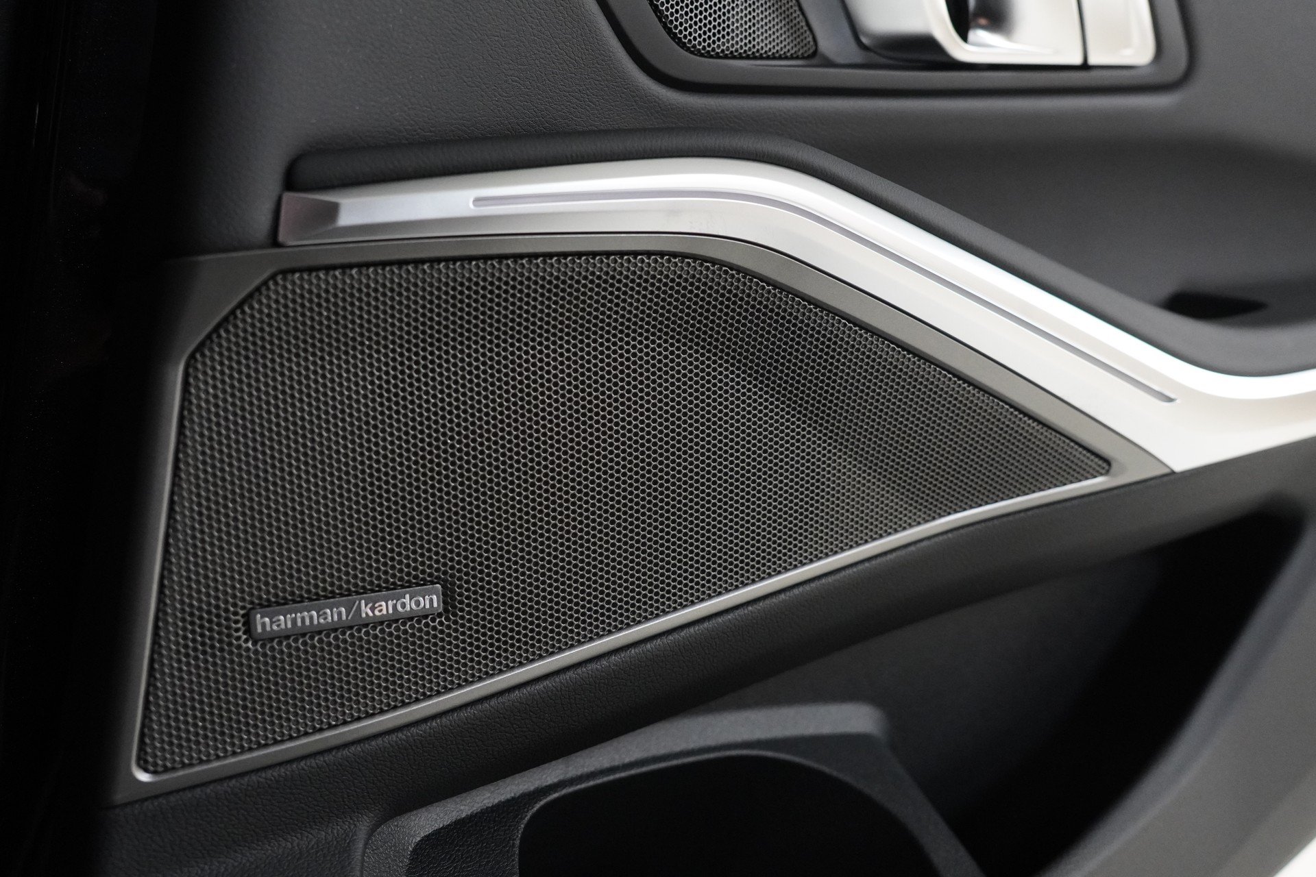 BMW M3 Touring xDrive Competition M-image-23