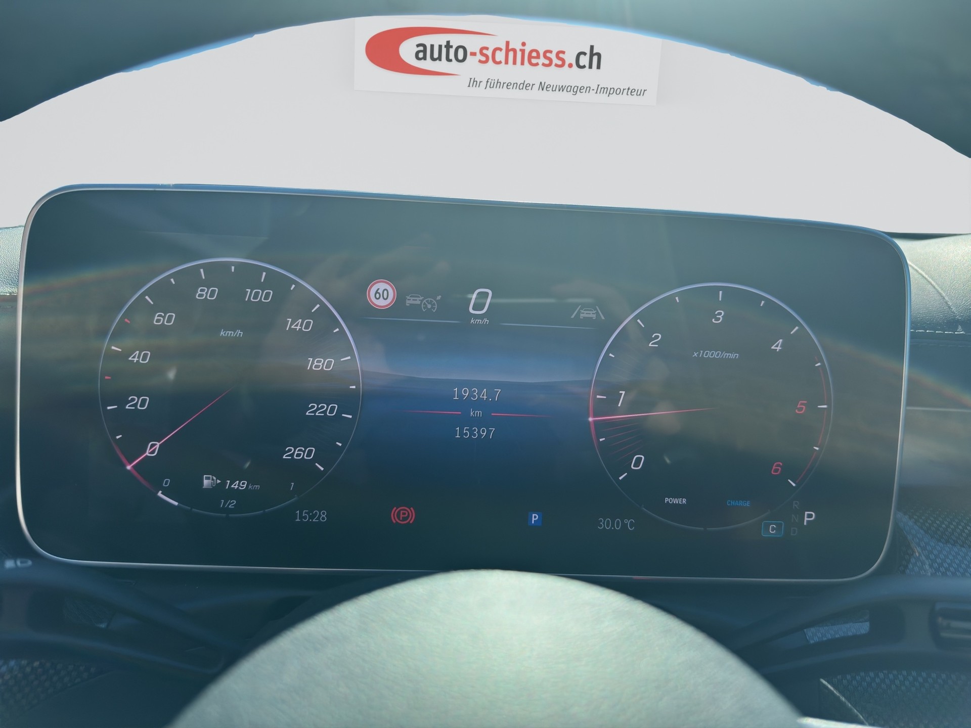MERCEDES-BENZ C 220 d AMG Line 4Matic Night-image-11