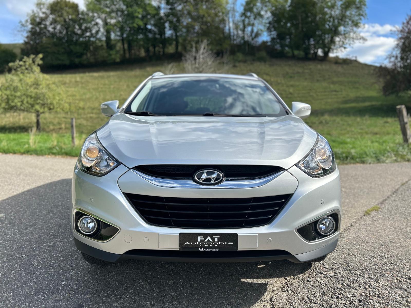 HYUNDAI iX 35 2.0 Comfort 4WD-image-7