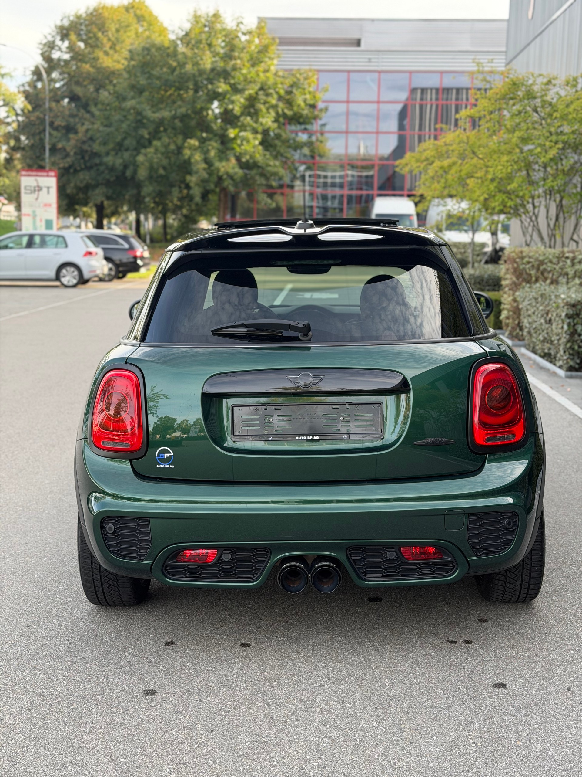 MINI Cooper SD Steptronic-image-4