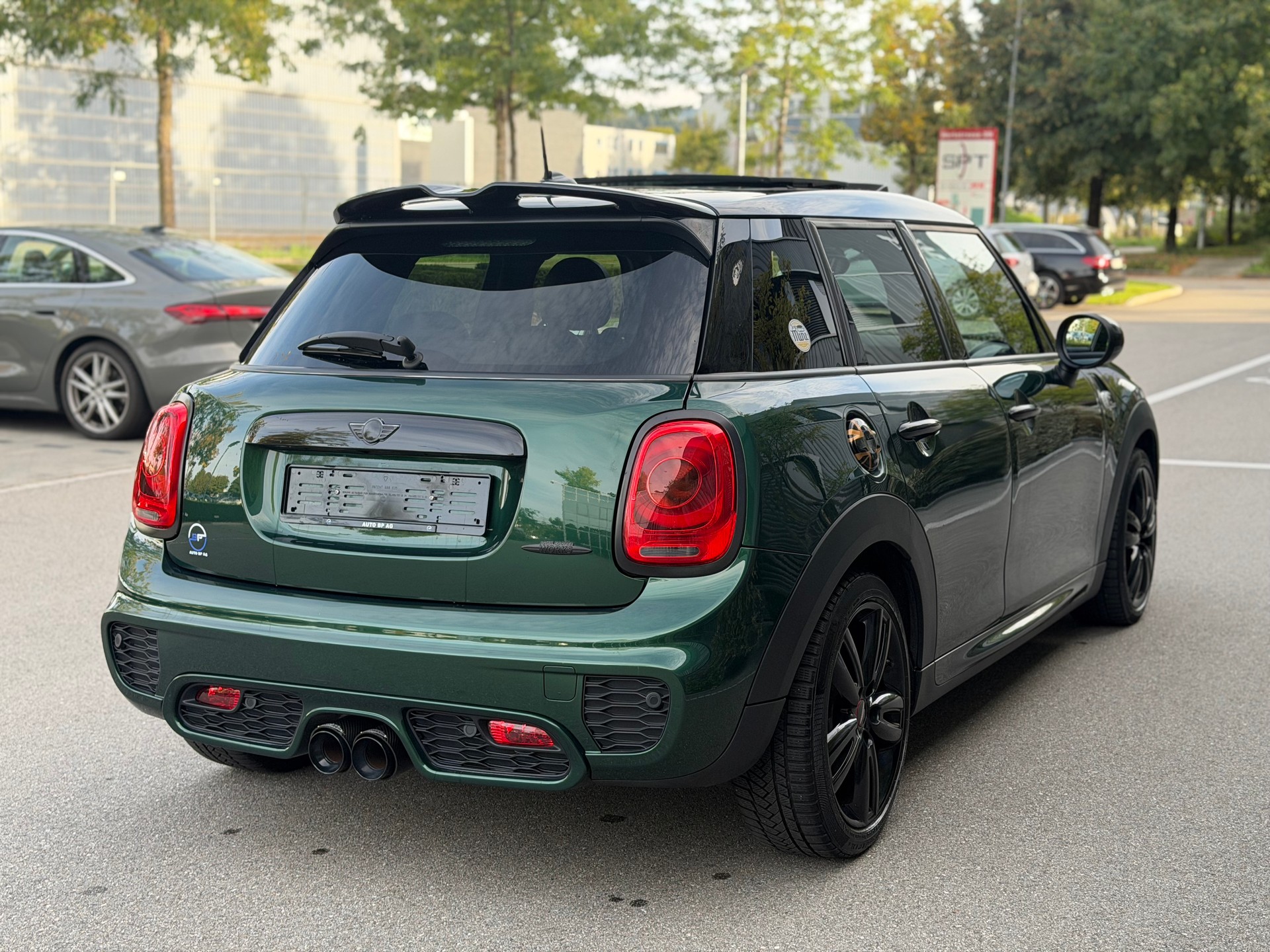 MINI Cooper SD Steptronic-image-5