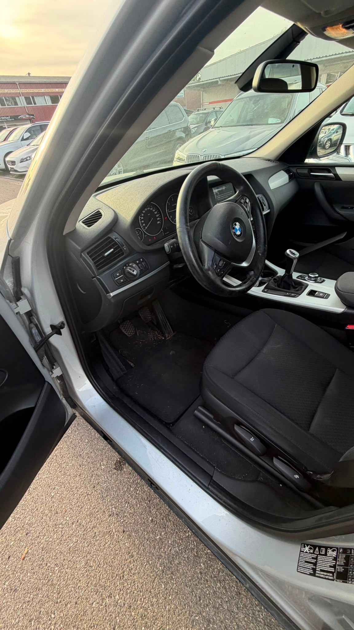 BMW X3 xDrive 20d-image-12